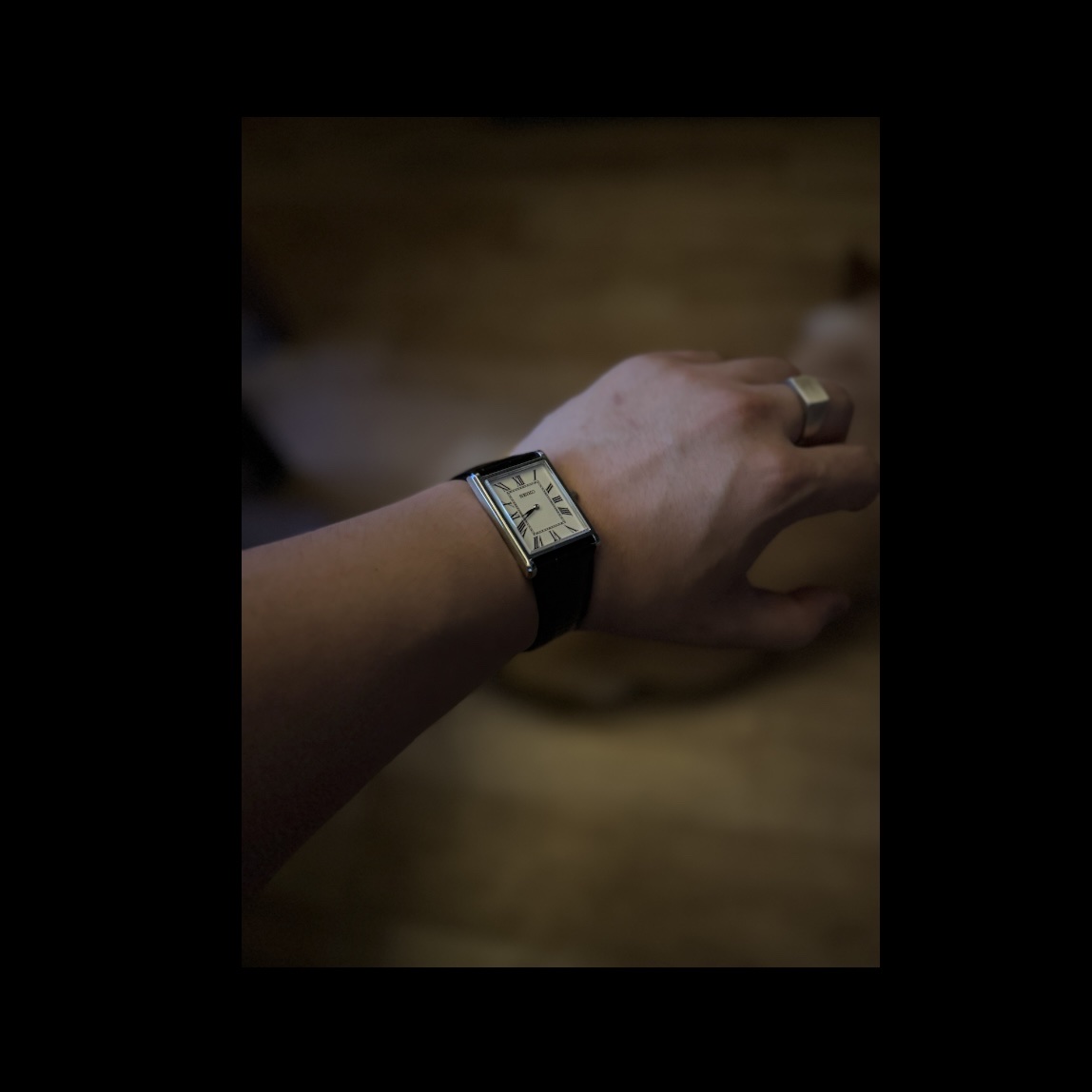 Seiko SWR103 27.2mm Black White 착용 스타일