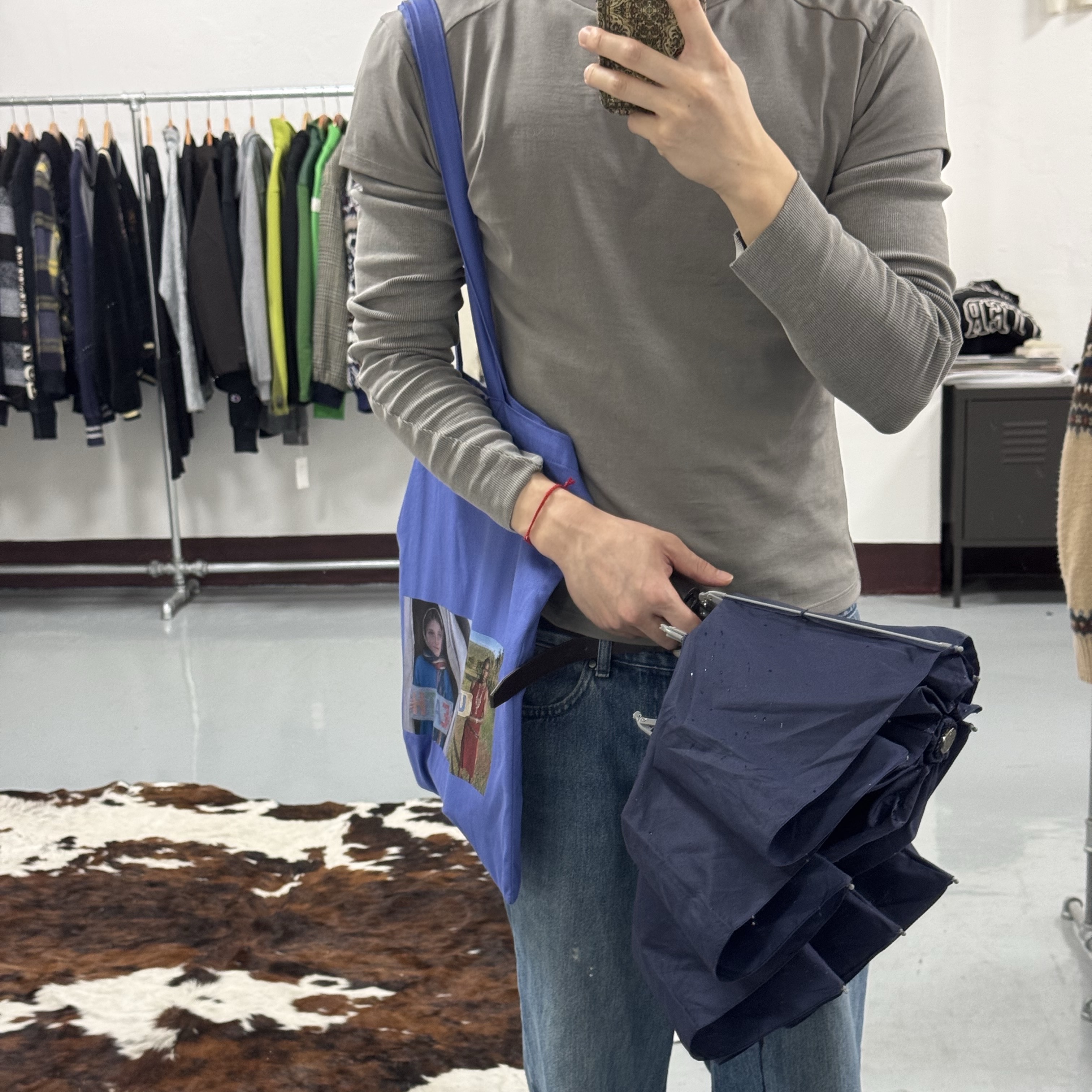IGNOTA Core:14 Flos Double Layer Tshirt Mud 착용 스타일 - 2
