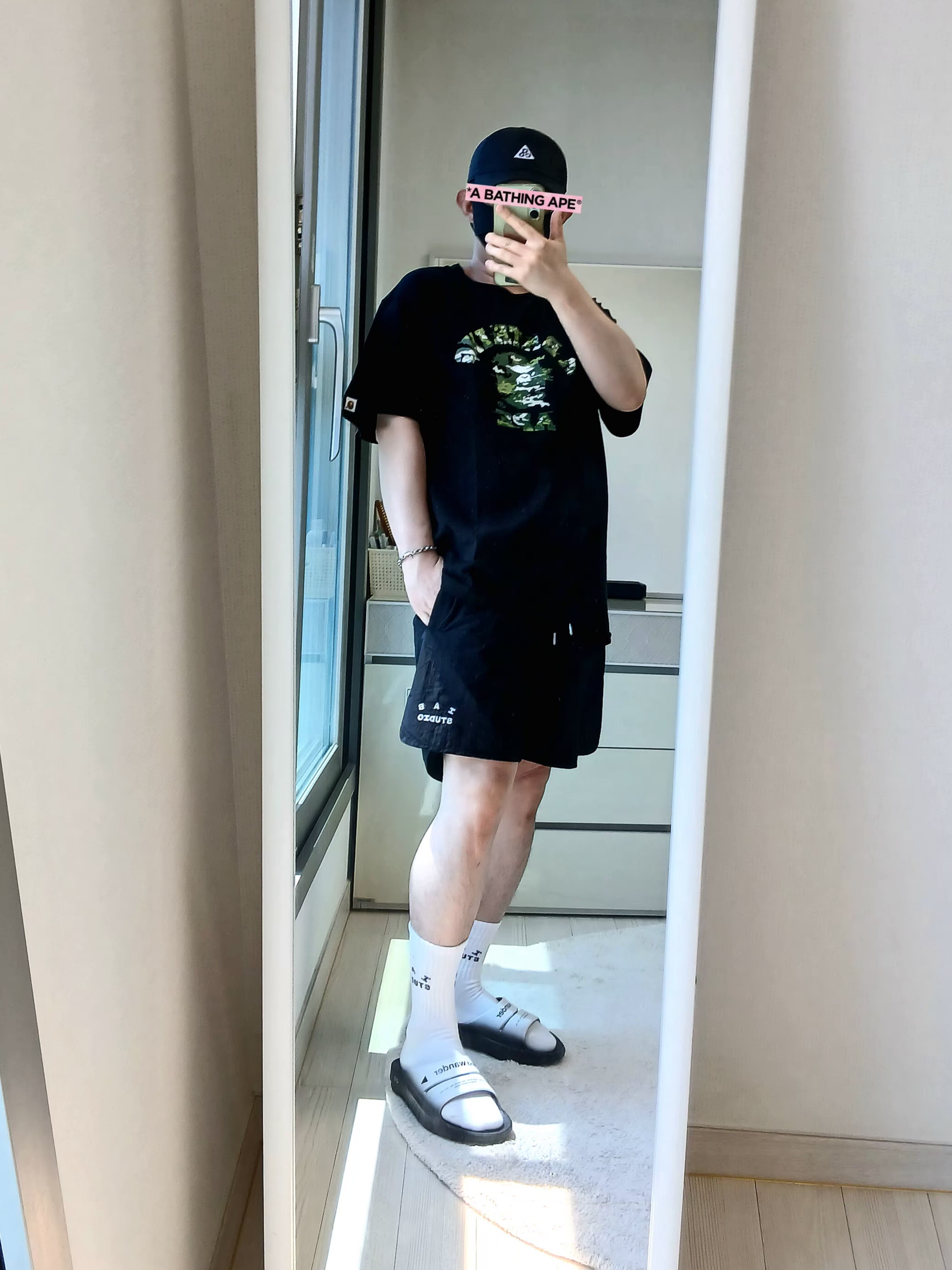 Nike ACG Trail Cap Black, IAB Studio IAB Shorts Black 착용 스타일 - 6