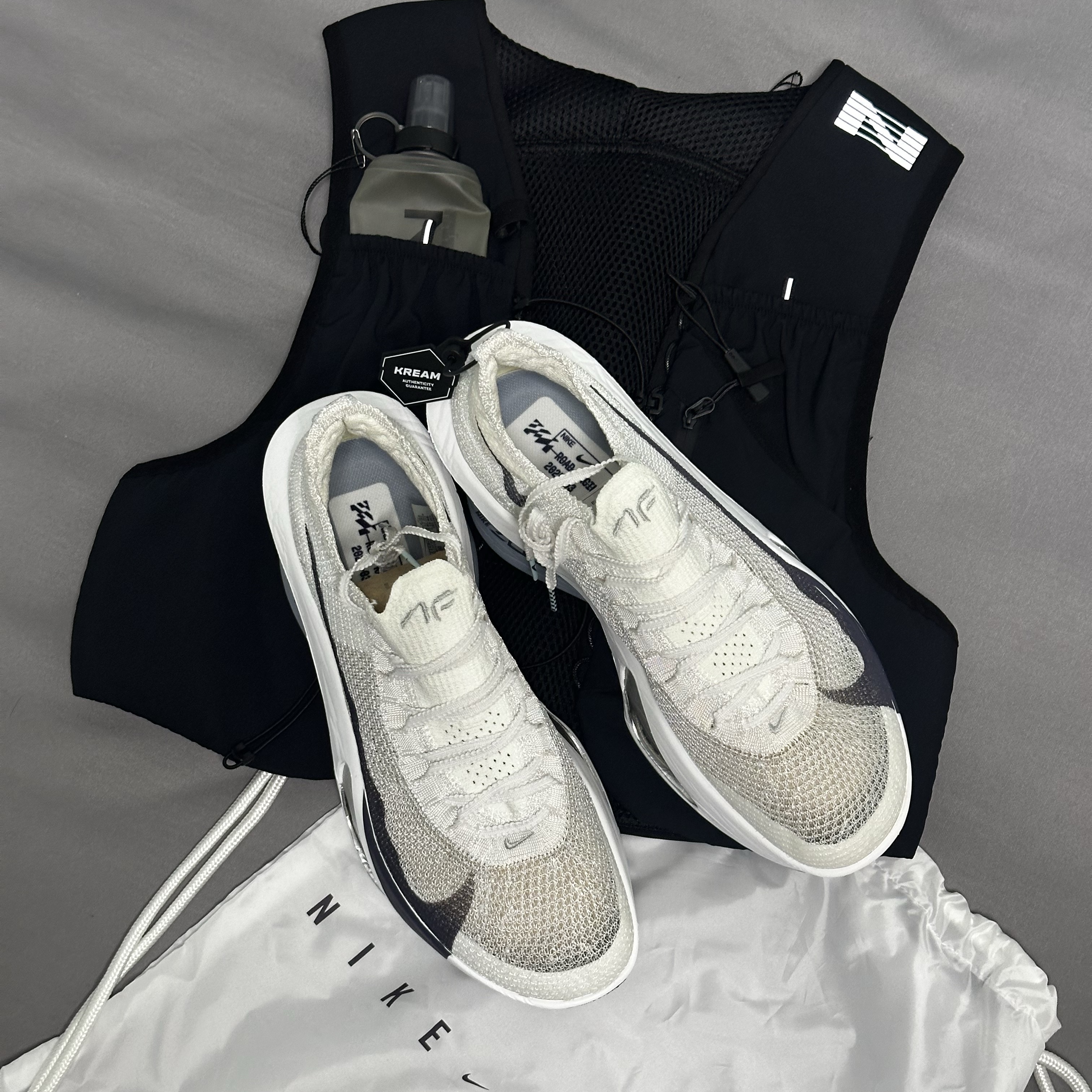 Nike Air Zoom Alphafly Next% 3 White Pure Platinum, negative split club Performance NSC Running Vest Black 착용 스타일 - 2