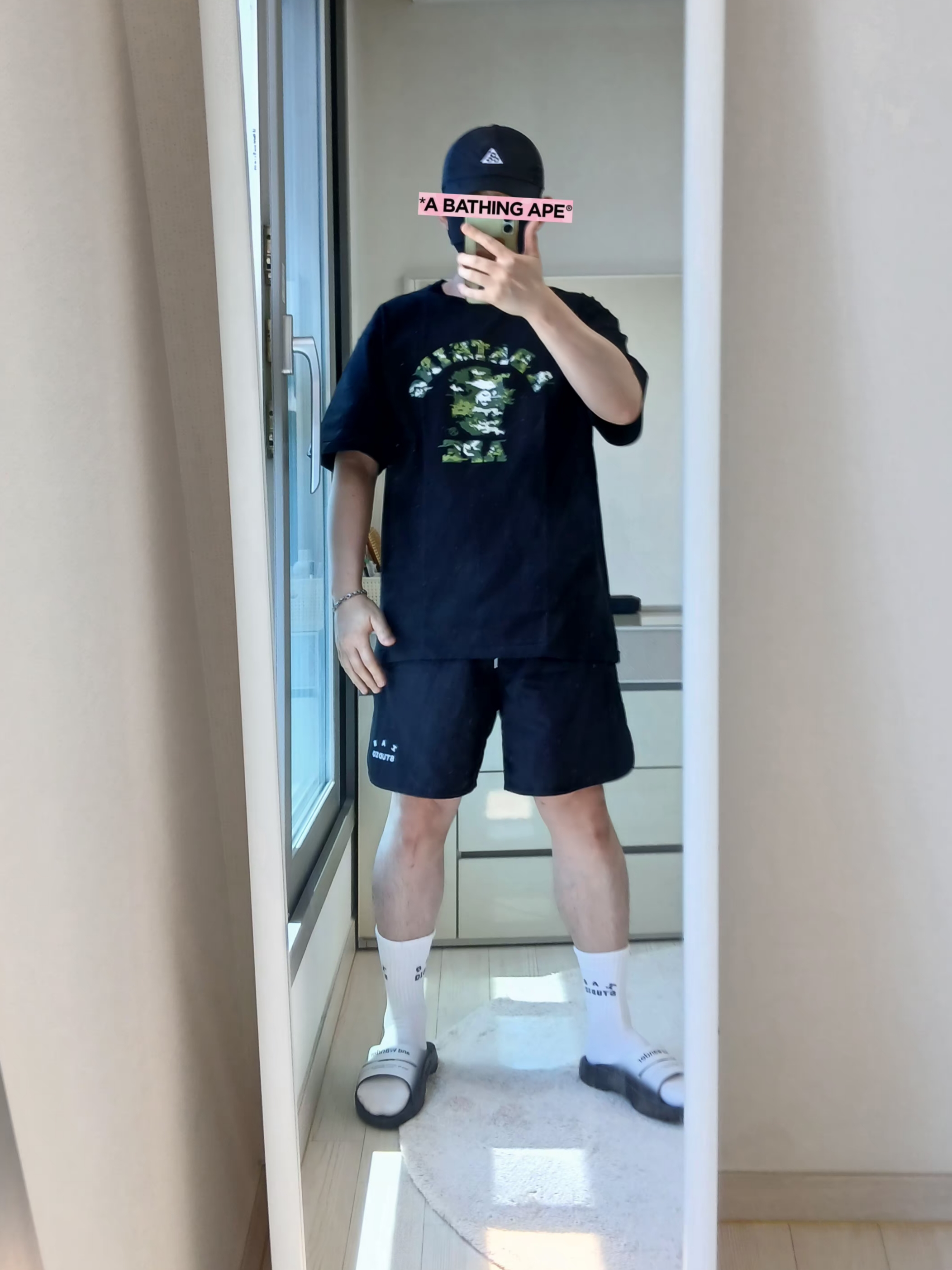 Nike ACG Trail Cap Black, IAB Studio IAB Shorts Black 착용 스타일 - 7