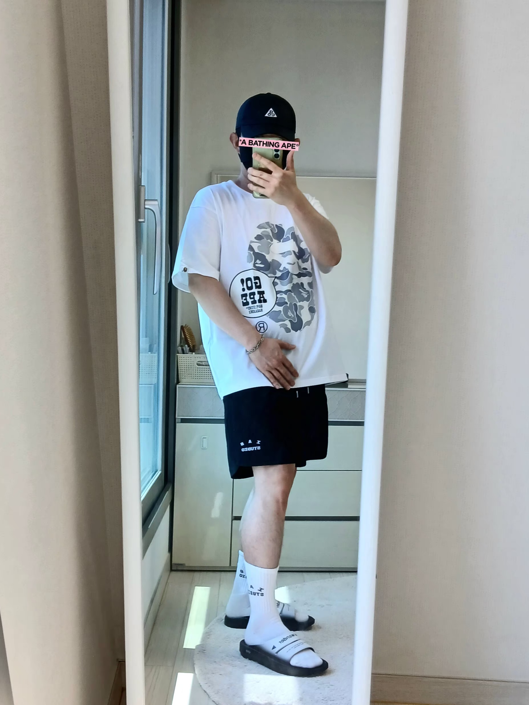 Nike ACG Trail Cap Black, IAB Studio IAB Shorts Black 착용 스타일 - 4
