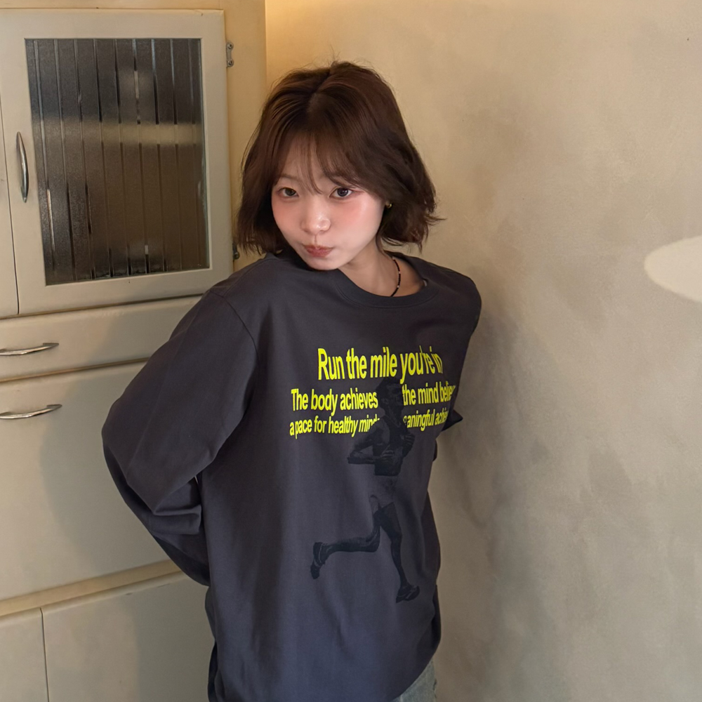 아모우 런 더 마일 롱슬리브 챠콜 그레이(AMOU Run The Mile Long Sleeve Chacoal Gray) - 5