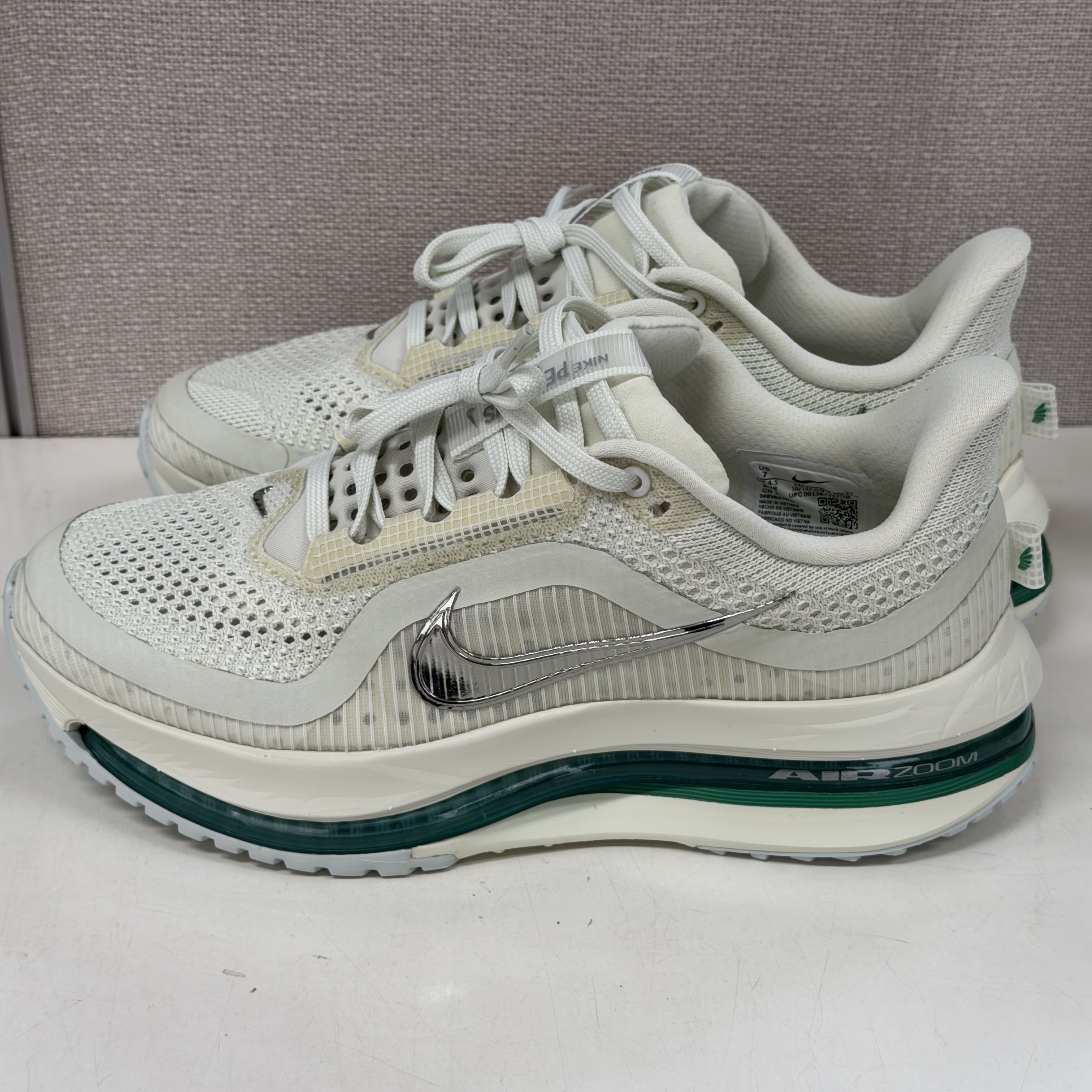 (W) Nike Pegasus Premium Sea Glass Malachite 착용 스타일 - 2