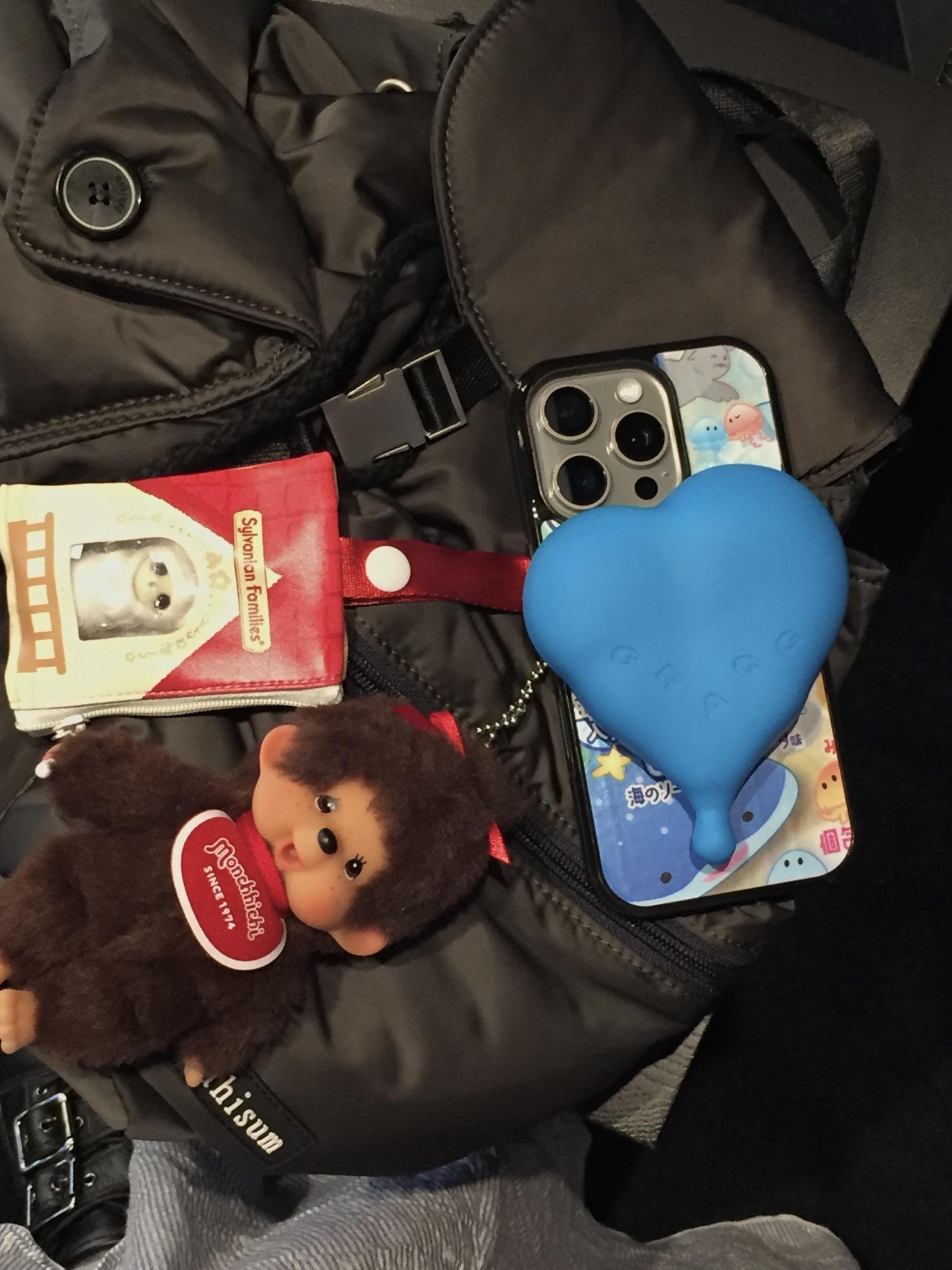 GRAGG MAGSAFE FLOW HEART BATTERY [9 COLOR] 착용 스타일 - 1