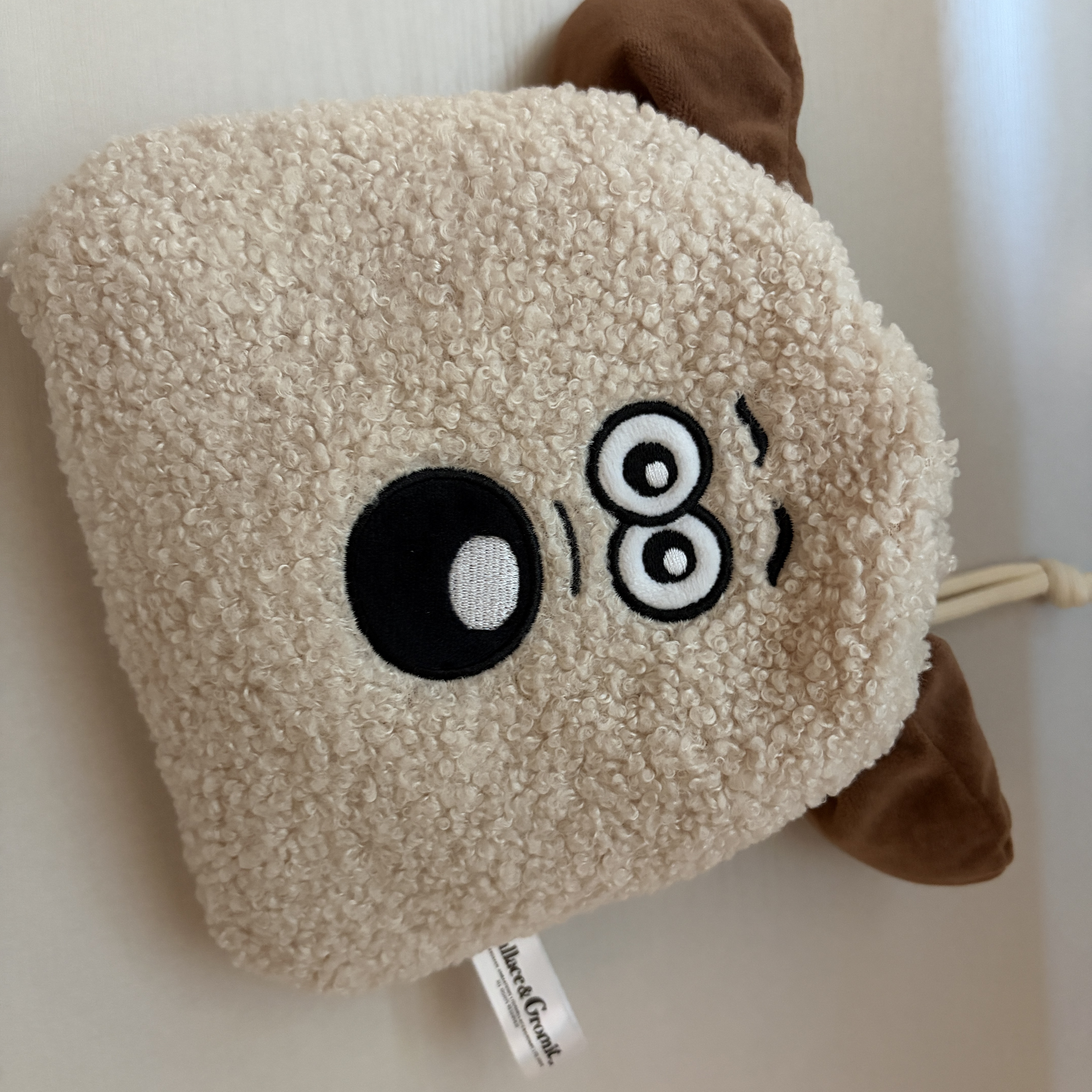 Dream C&C Wallace & Gromit Pouch Bag 20cm 착용 스타일