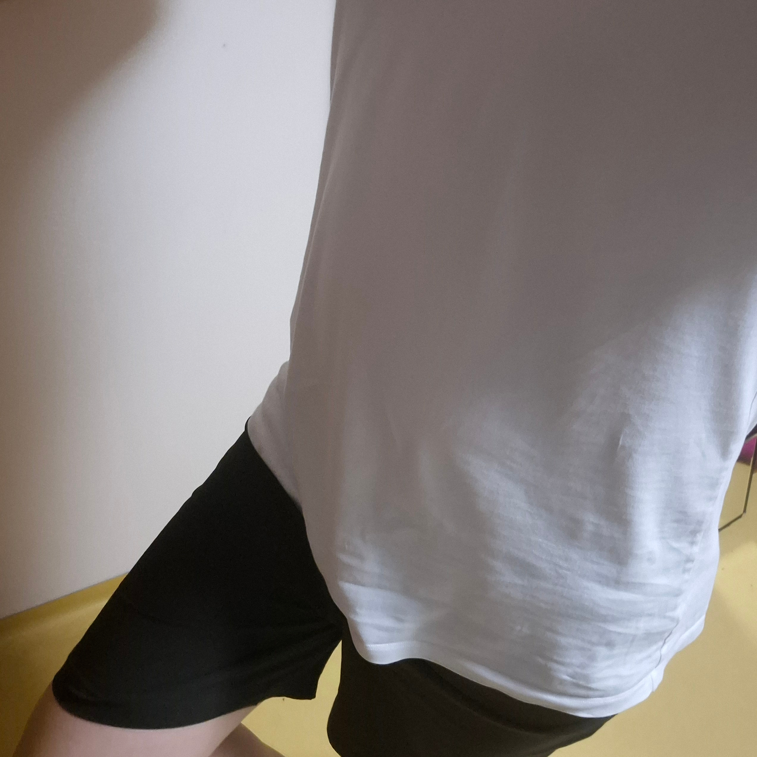 (W) Maison Kitsune Fox Head Patch Regular T-Shirt White 착용 스타일 - 1