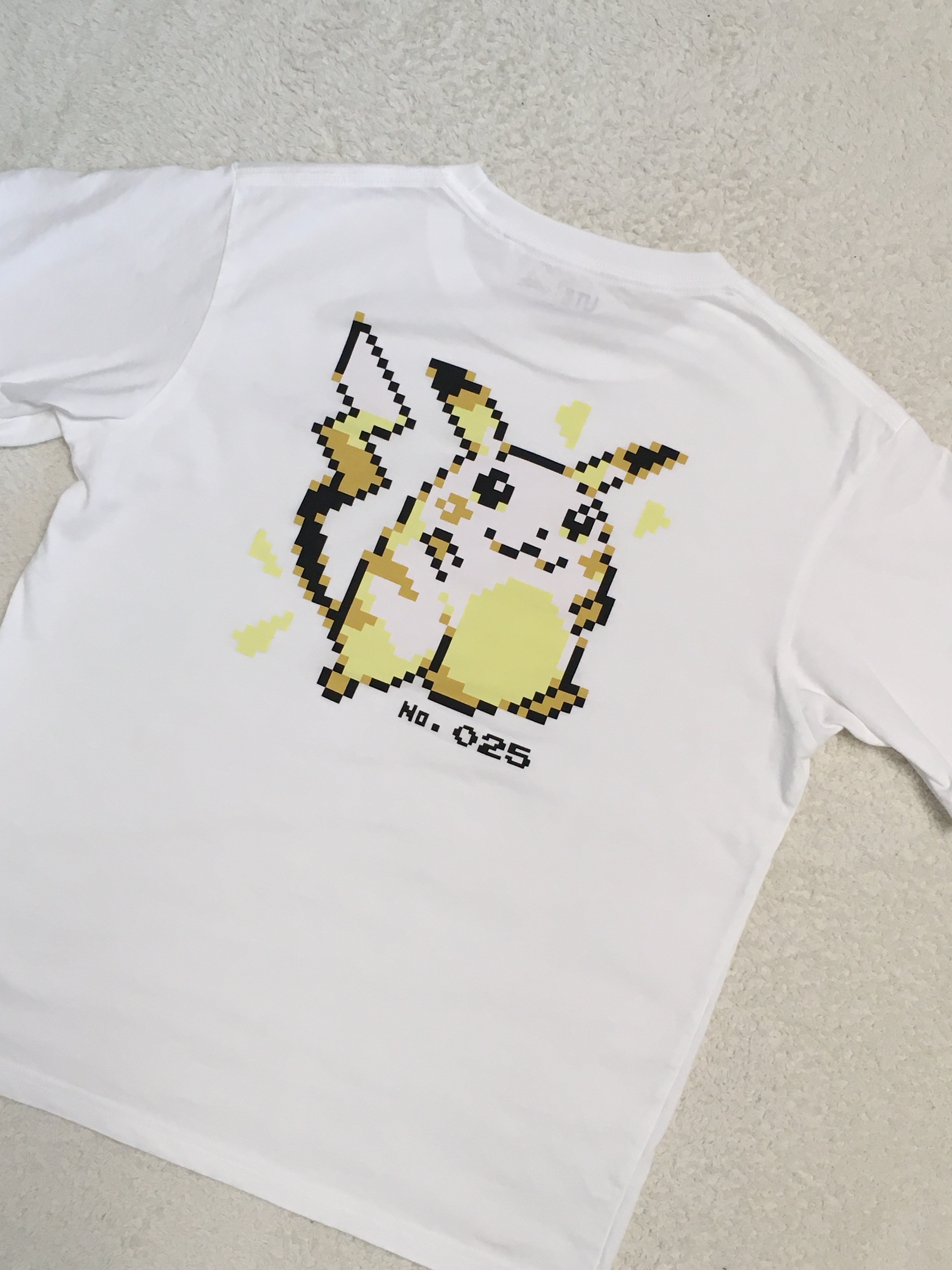 (Kids) Uniqlo UT x Pokemon Graphic T-Shirt H White, (W) Uniqlo Baggy Curve Jeans White - JP 착용 스타일 - 1