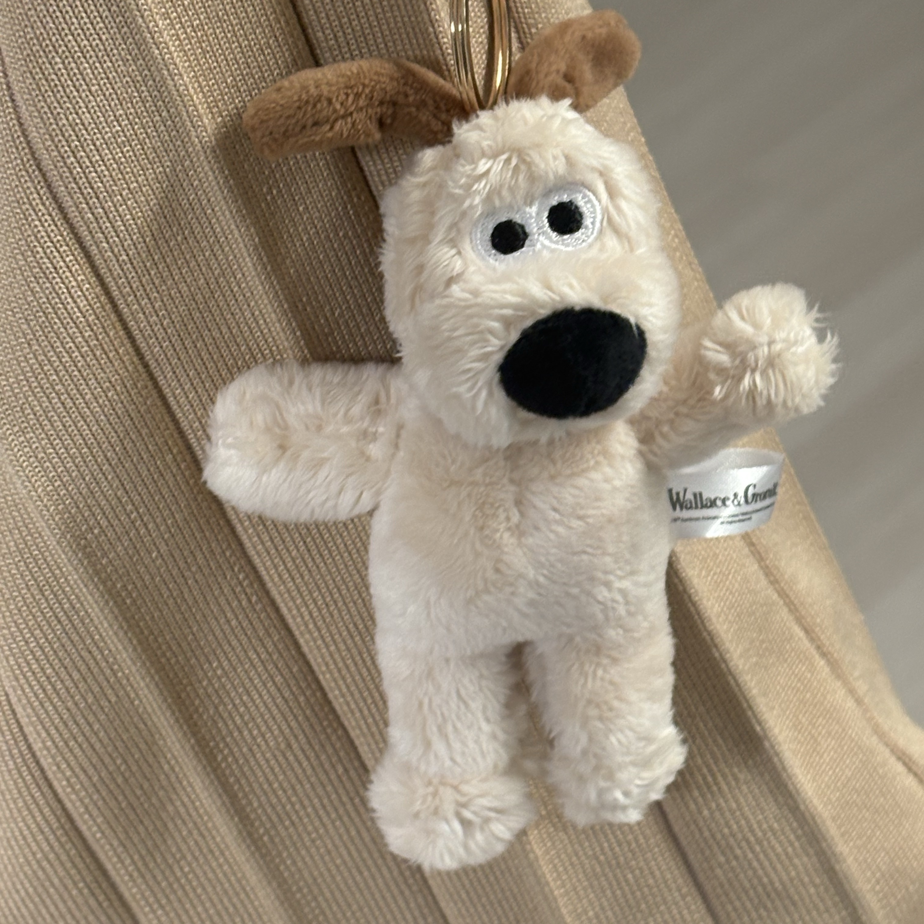 Dream C&C Wallace & Gromit Mini Keyring Plush 12cm 착용 스타일
