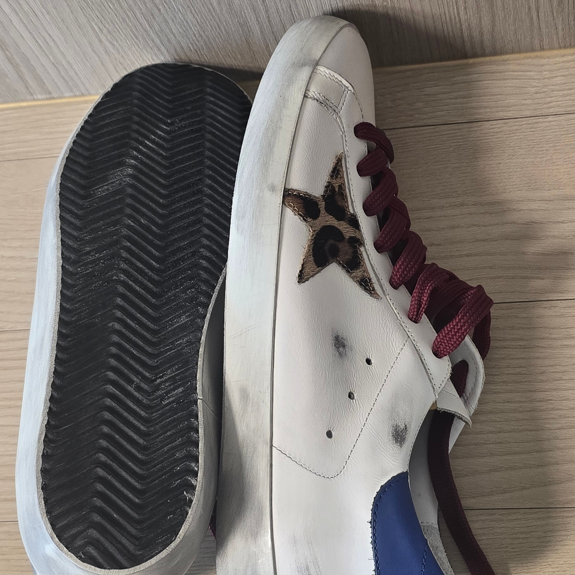 Golden Goose Superstar Leopard Horsy Star Sneakers White Brown 착용 스타일 - 3