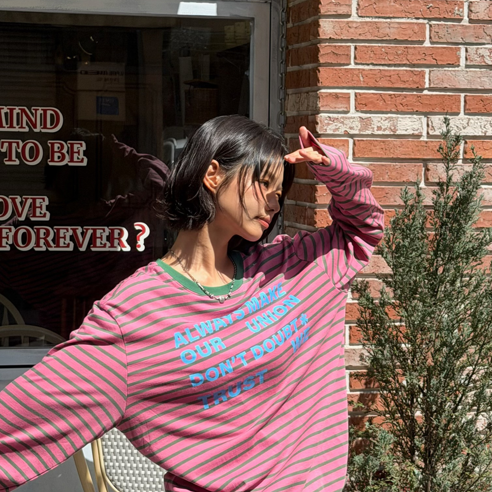아모우 레터링 스트라이프 롱슬리브 핑크(AMOU Lettering Stripe Long Sleeve Pink) - 5