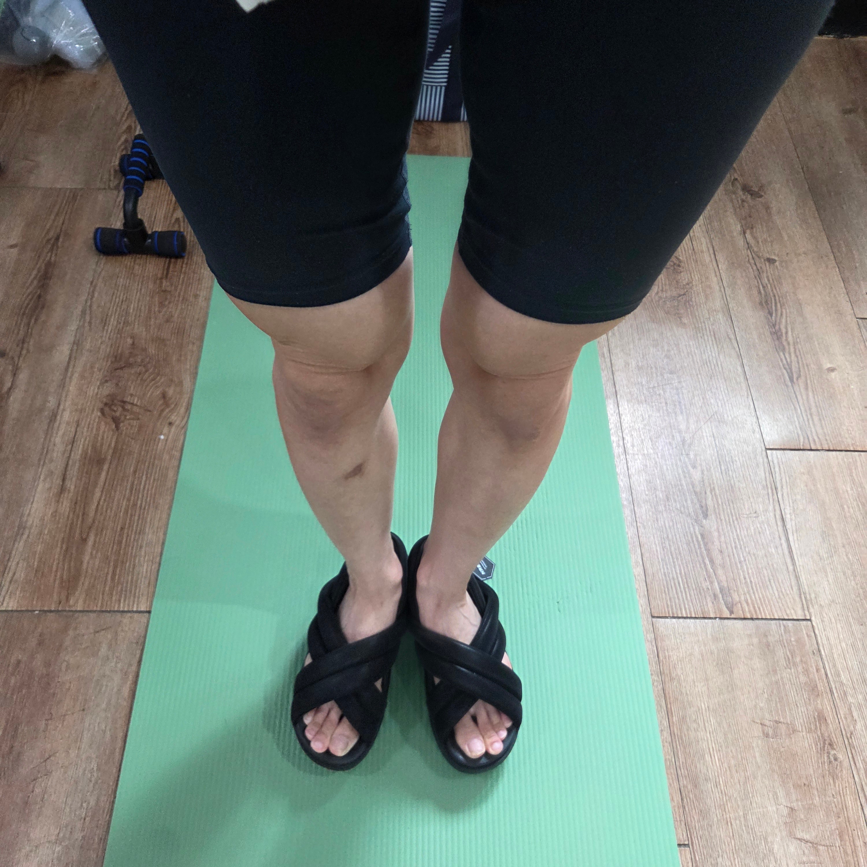 (W) Nike Air Max Isla Sandal Black Anthracite 착용 스타일