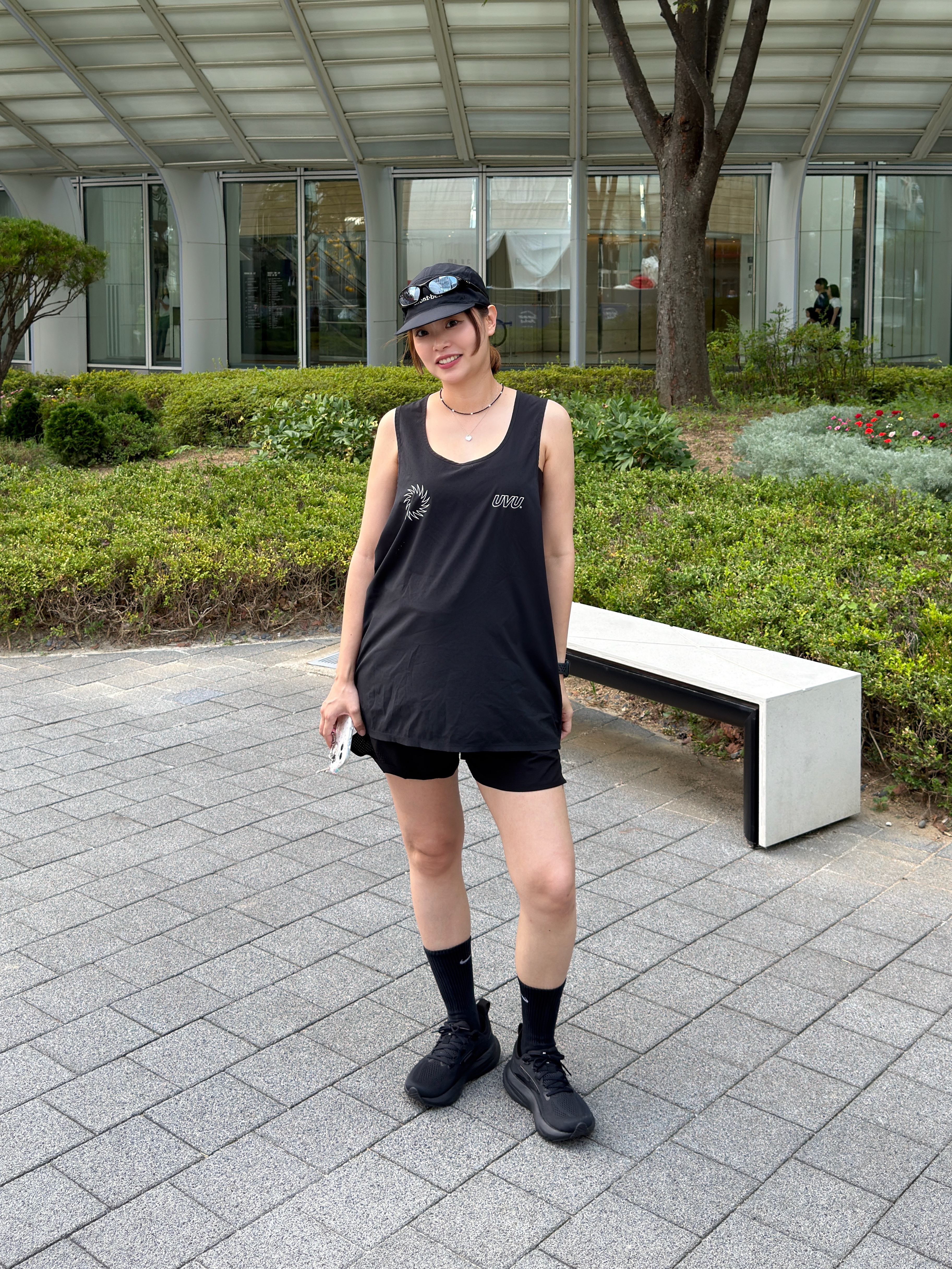 UVU Running Vest Black, Brooks Running Glycerin 22 Black - D Medium 착용 스타일 - 6