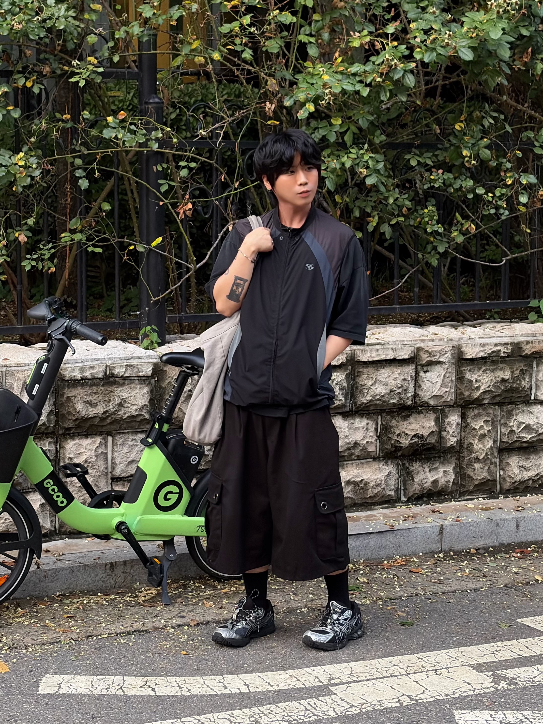 Sansan Gear Conversion Jacket Black - 23SS, Asics Gel-Nimbus 10.1 Black Pure Silver - Korea Exclusive 착용 스타일 - 2