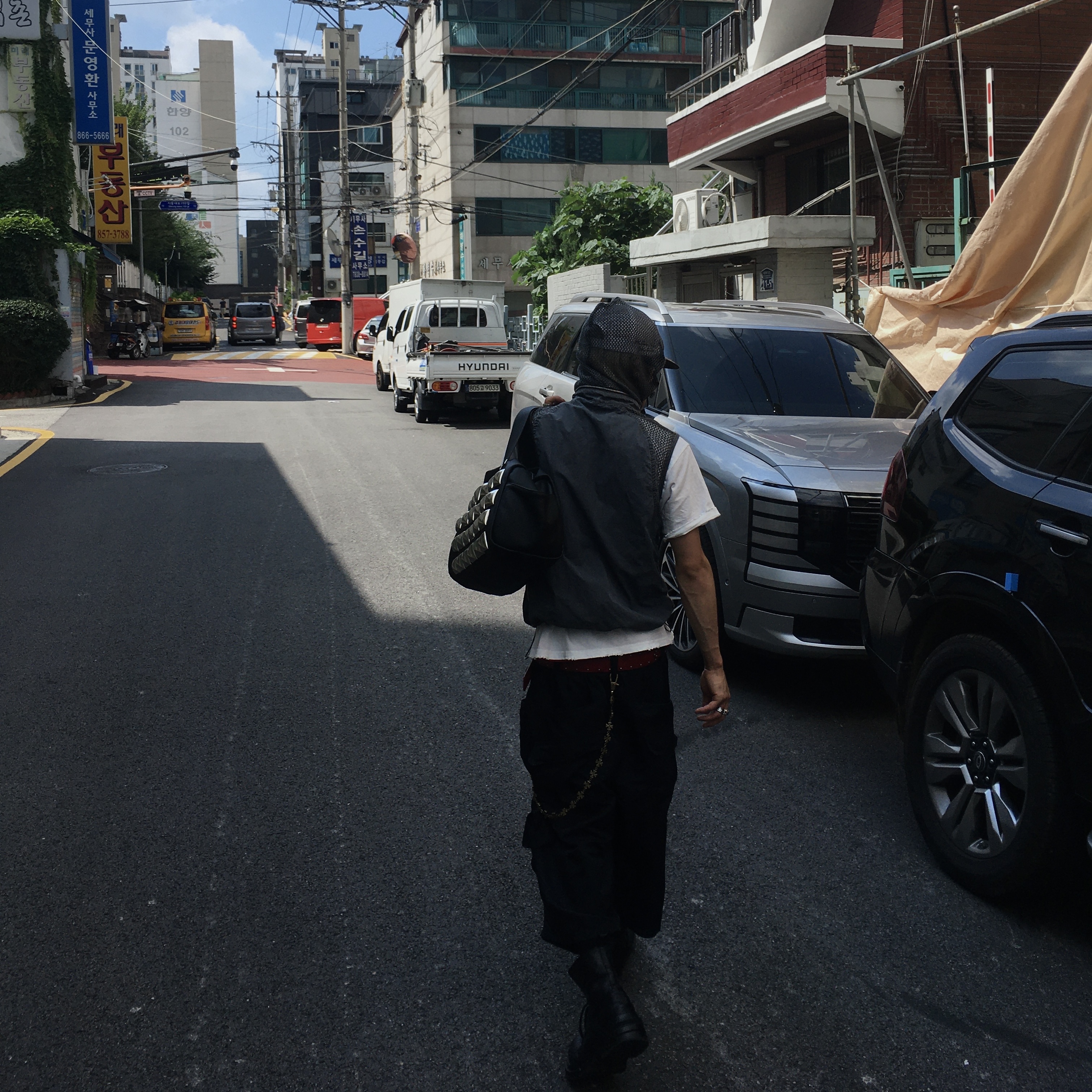 Kamien 247 Nylon Bermuda Pants Black, Vacant Archive Blenheim Double Stud Belt Red 착용 스타일
