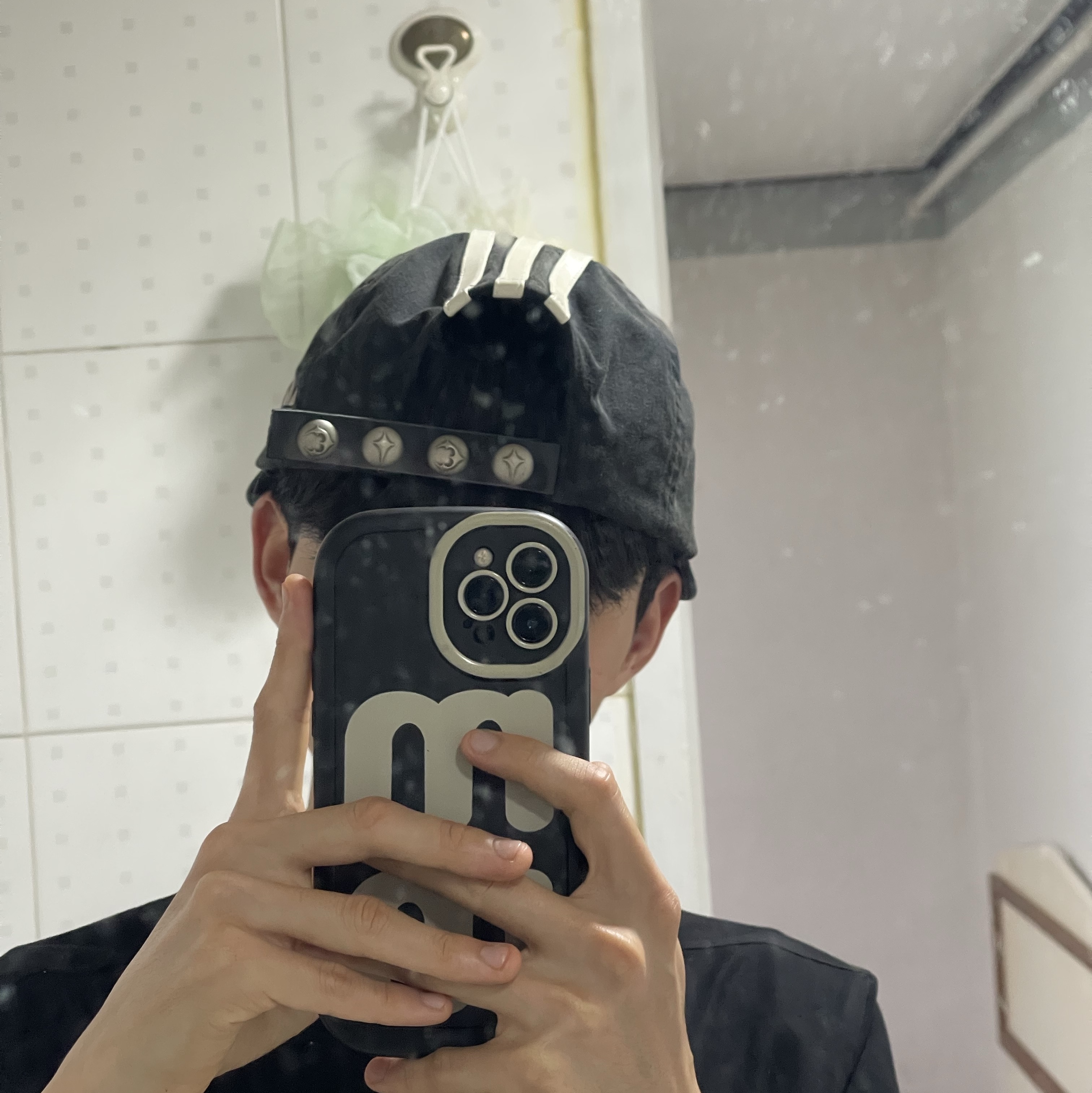 Adidas x Thug Club Sword Cap Black 착용 스타일 - 2