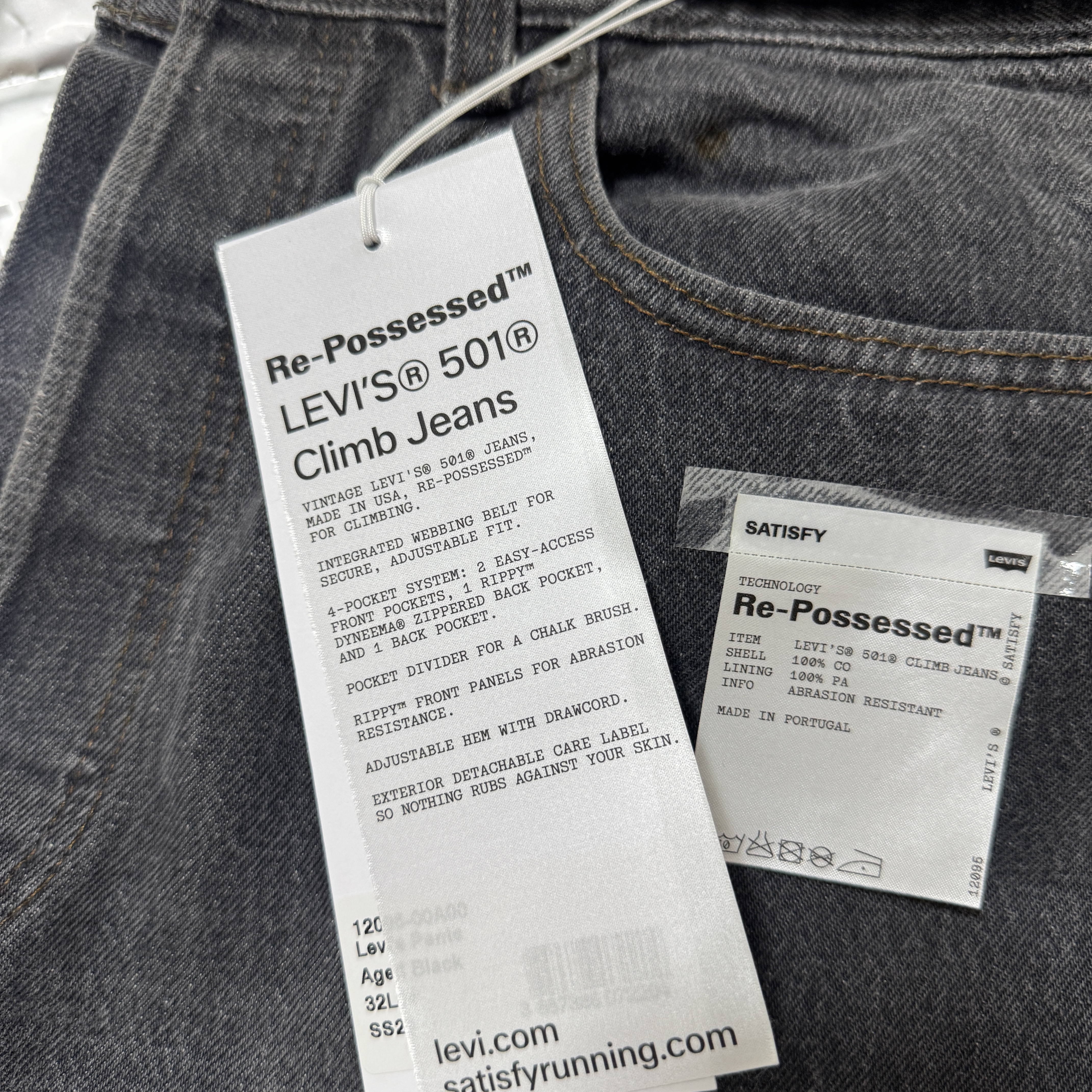 Satisfy x Levi's Re‑Possessed 501 Climb Jeans Aged Black 착용 스타일
