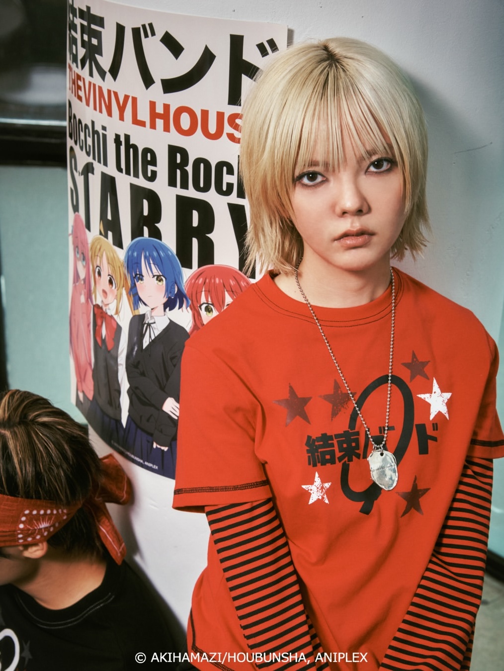 [KREAM 단독] Thevinylhouse x Bocchi the Rock! Kessoku Friends Tee Black, [KREAM 단독] Thevinylhouse x Bocchi the Rock! Kessoku Band Track Zip-Up Black 착용 스타일 - 4