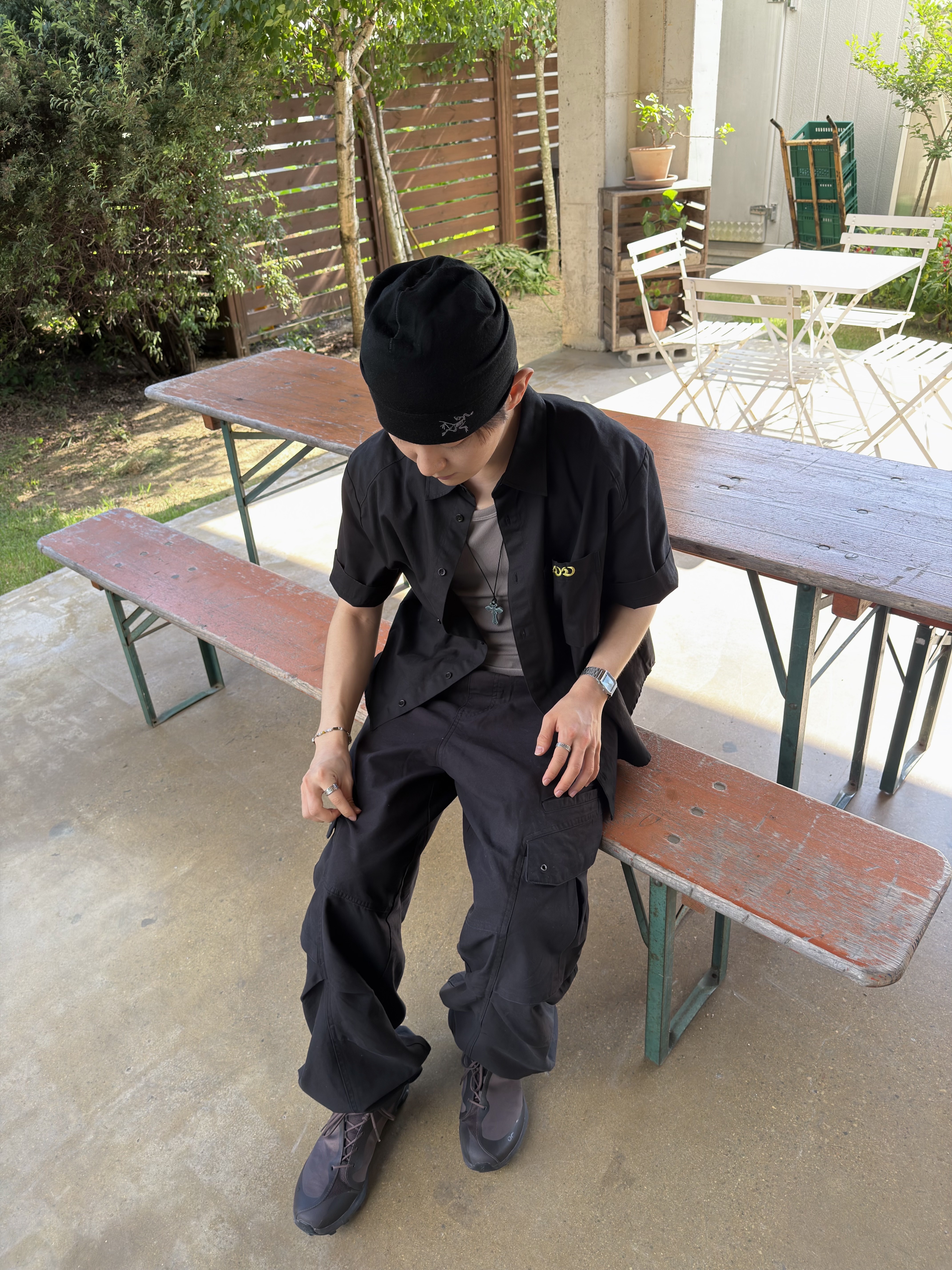 Arc'teryx Rho Lightweight Wool Toque Black, On Running x Post Archive Faction (Paf) Cloudventure Peak Cacao Espresso 착용 스타일 - 3
