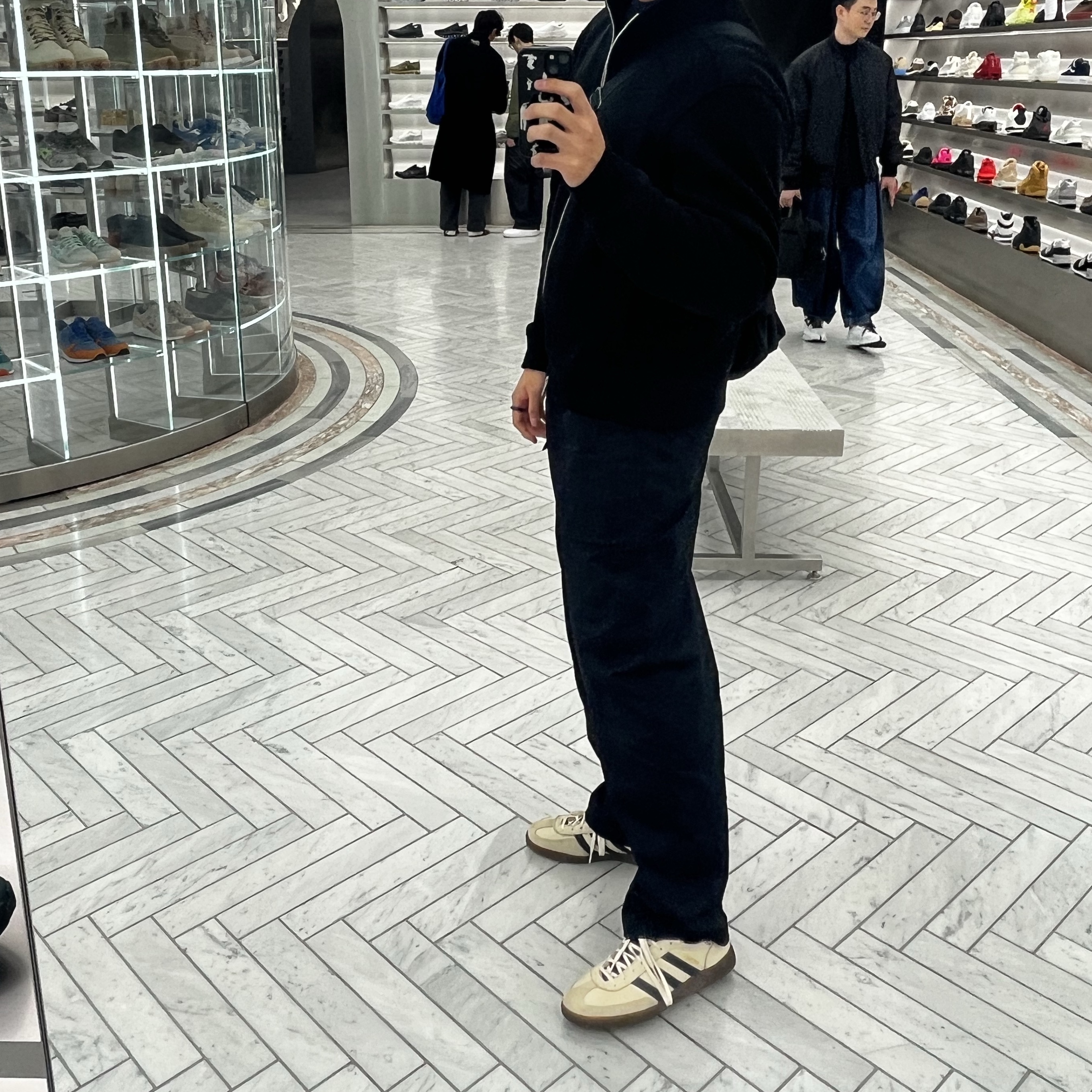 Auralee Hard Twist Denim 5P Pants Indigo, Tom Ford TF6000 Black 착용 스타일 - 2