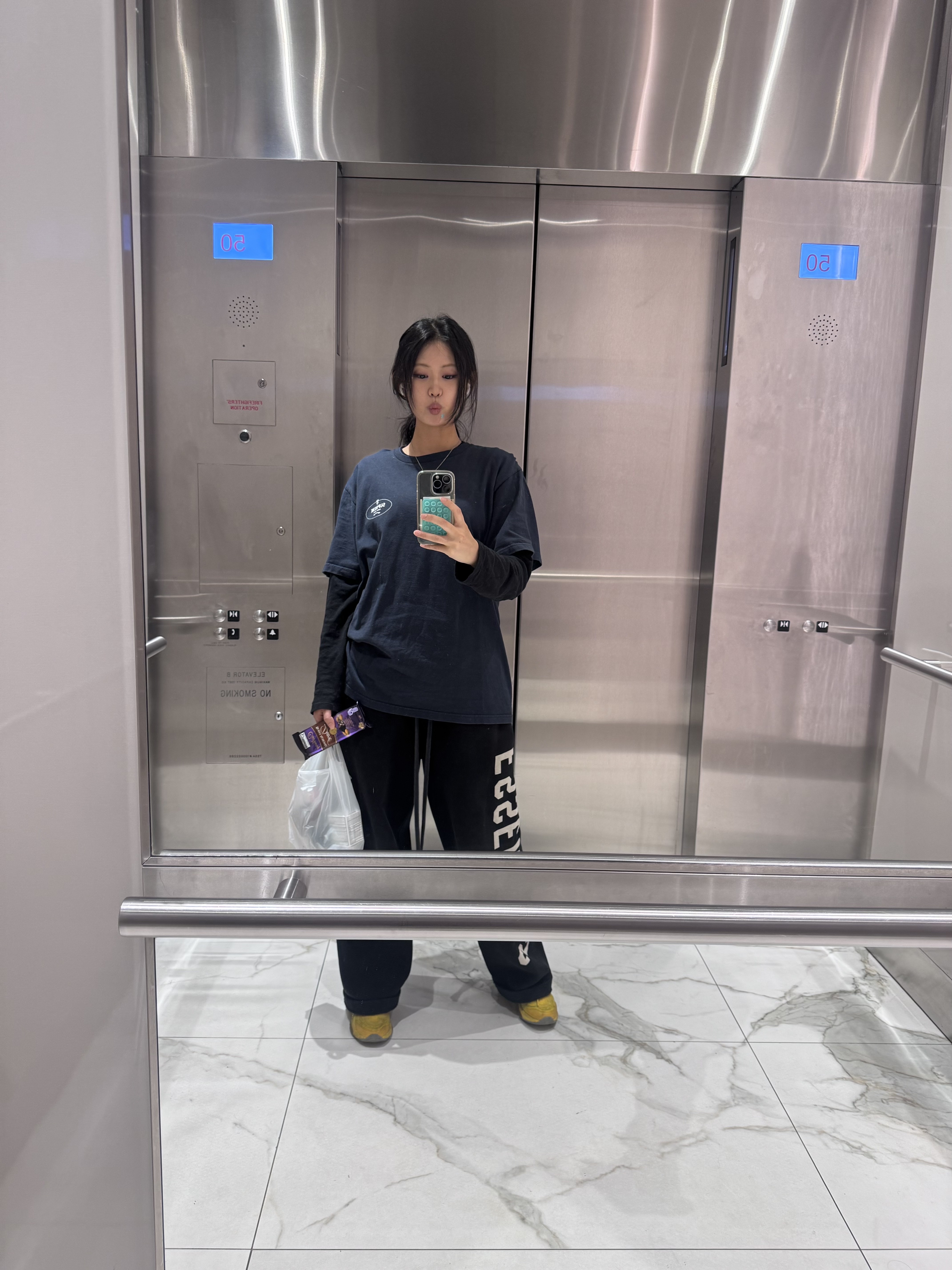 Asics x C.P. Company Gel-Quantum 360 VIII Yellow, Essentials Fleece Relaxed Sweatpant Black - 24FW 착용 스타일