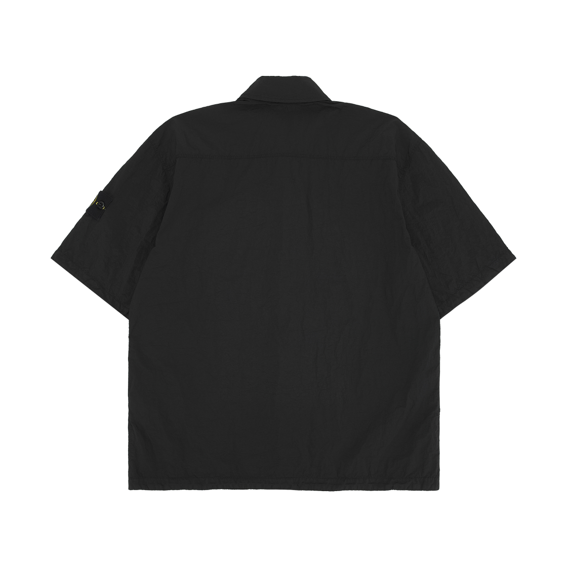 스톤 아일랜드 1200028 나일론 메탈 에코닐 컴포트핏 숏슬리브 셔츠 집 블랙 - 26SS(Stone Island 1200028 Nylon Metal In Econyl Comfort-Fit Short-Sleeve Shirt with Zip Black - 26SS) - 2