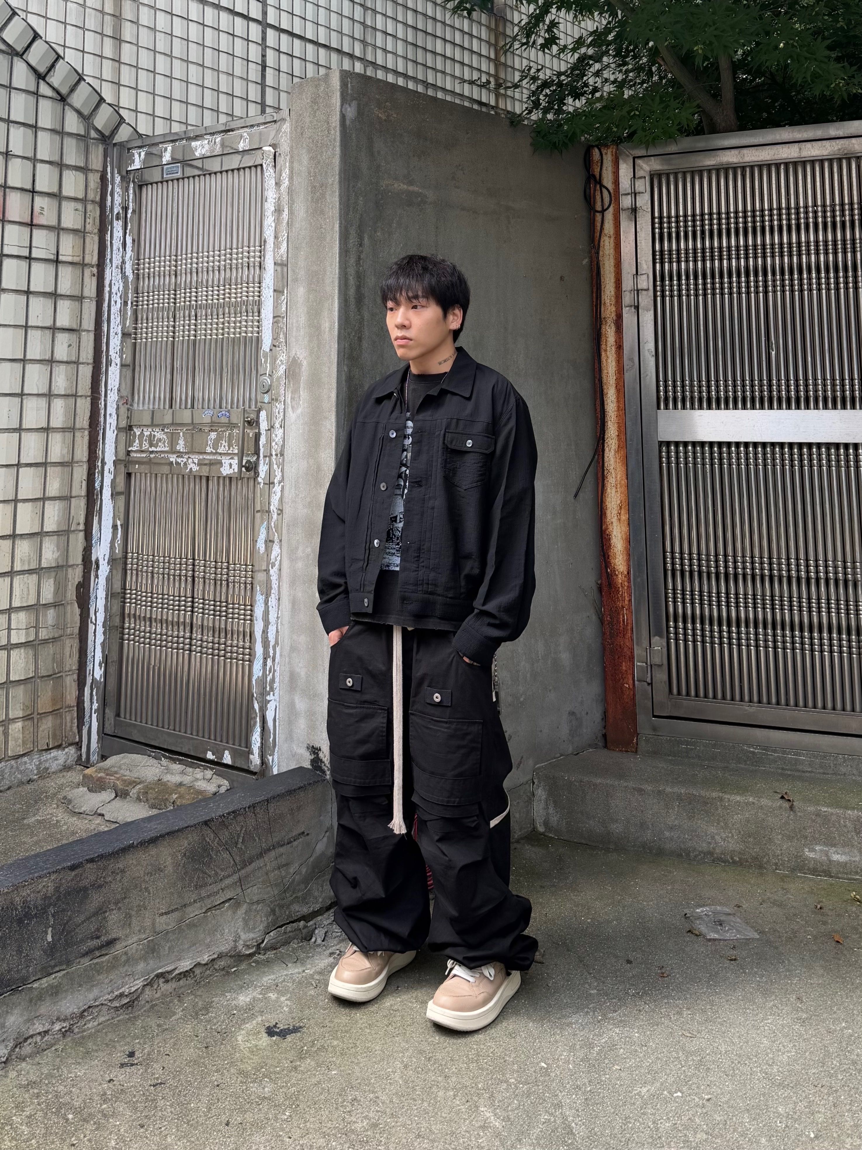 Converse x Drkshdw Turbowpn Cave, Wapworks Camp Supply Cargo Pants Black 착용 스타일 - 4