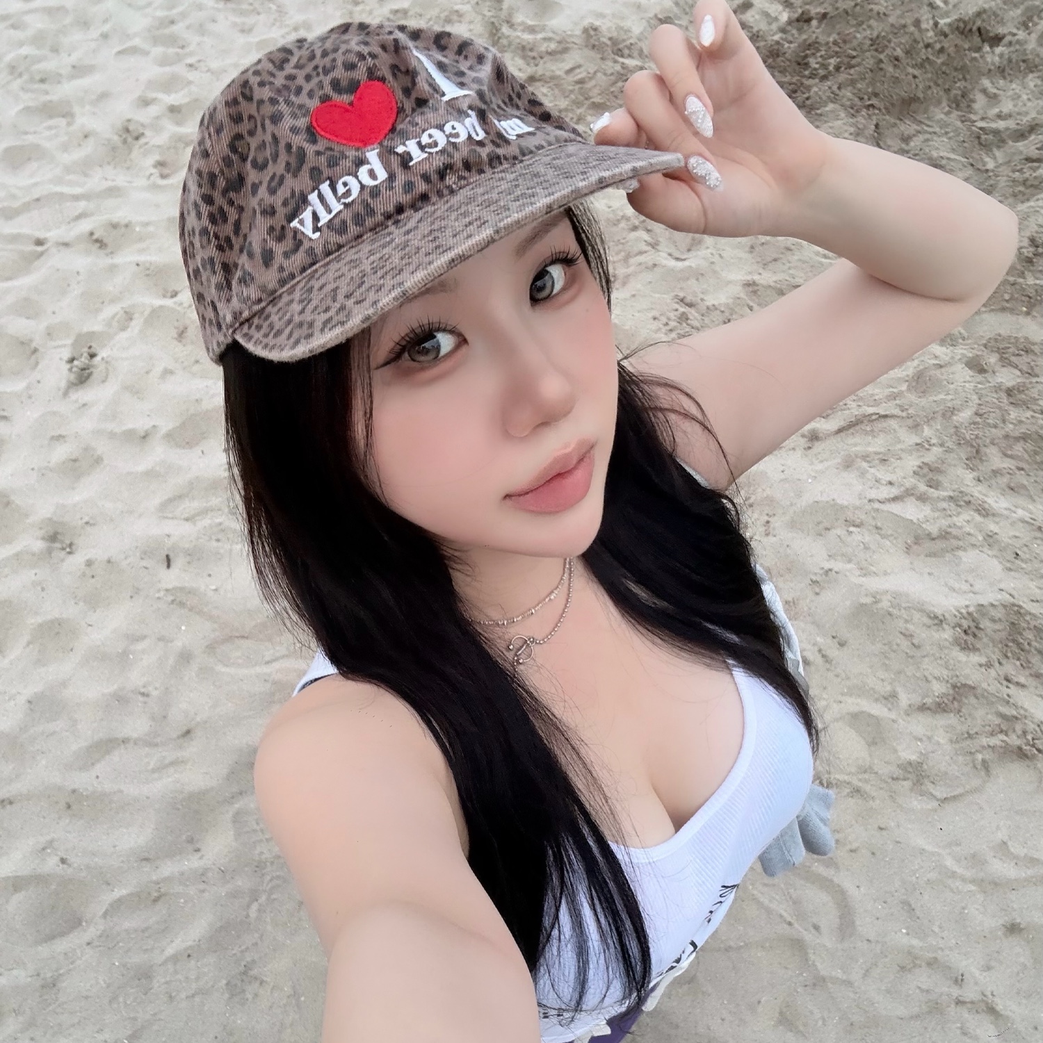 Mascompany Love My Belly Cap Leopard 착용 스타일