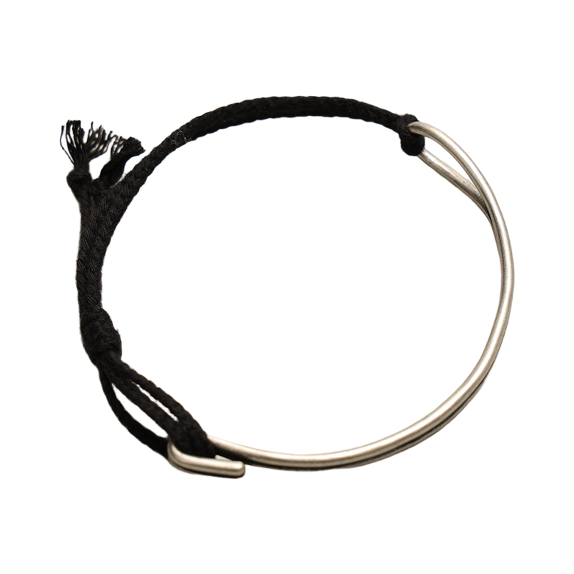 토우토우아카이브 브레이드 씬 하프 뱅글 블랙(TOWTOW.ARCHIVE Braid Thin Half Bangle Black) - 1