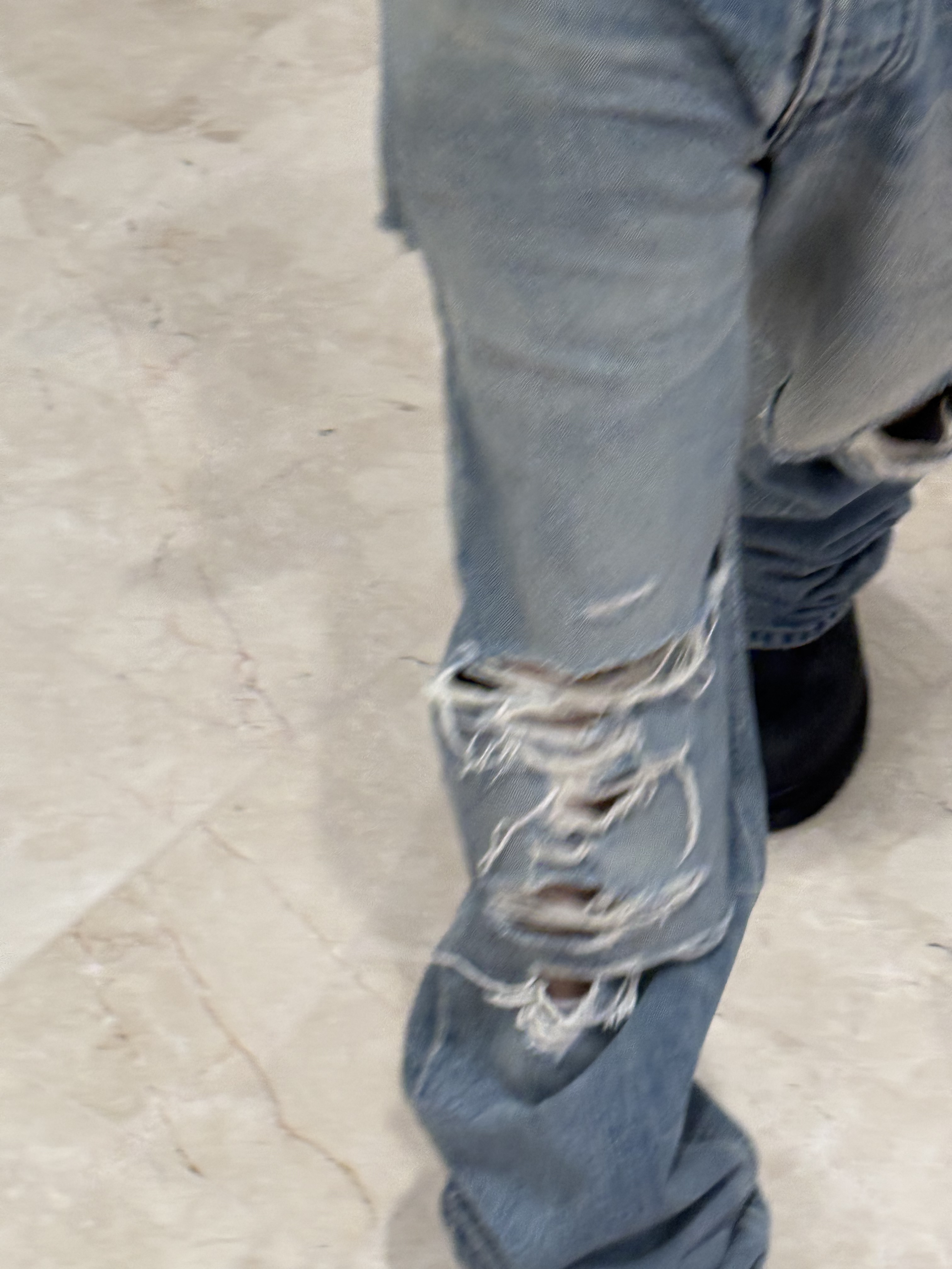 Balenciaga Integrated Belt Pants Light Blue, Enfants Riches Deprimes You Are Nothing T-Shirt Faded Black 착용 스타일 - 2