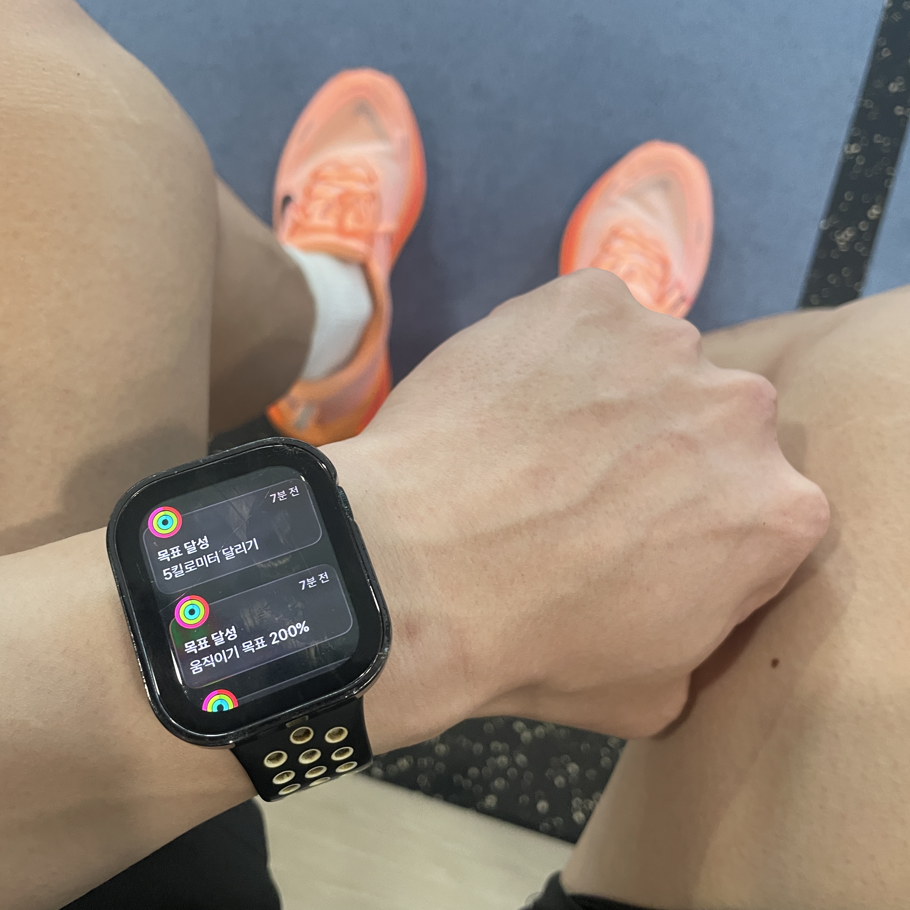 Nike Dri-Fit Park 3 Shorts Black, Apple Watch Series 9 45mm Cellular Midnight Aluminium Case with Solo Loop Midnight (Korean Ver.) 착용 스타일 - 1