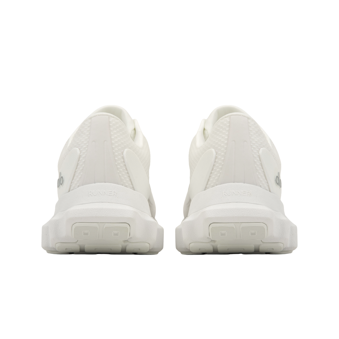 알로 요가 ALO 러너 화이트(Alo Yoga ALO Runner White) - 6