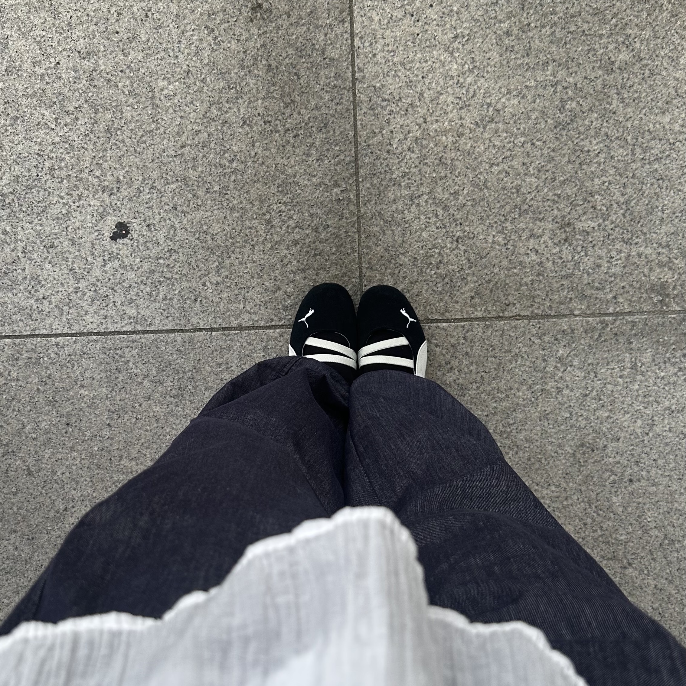 (W) Puma Speedcat Ballet Suede Puma Black Puma White 착용 스타일