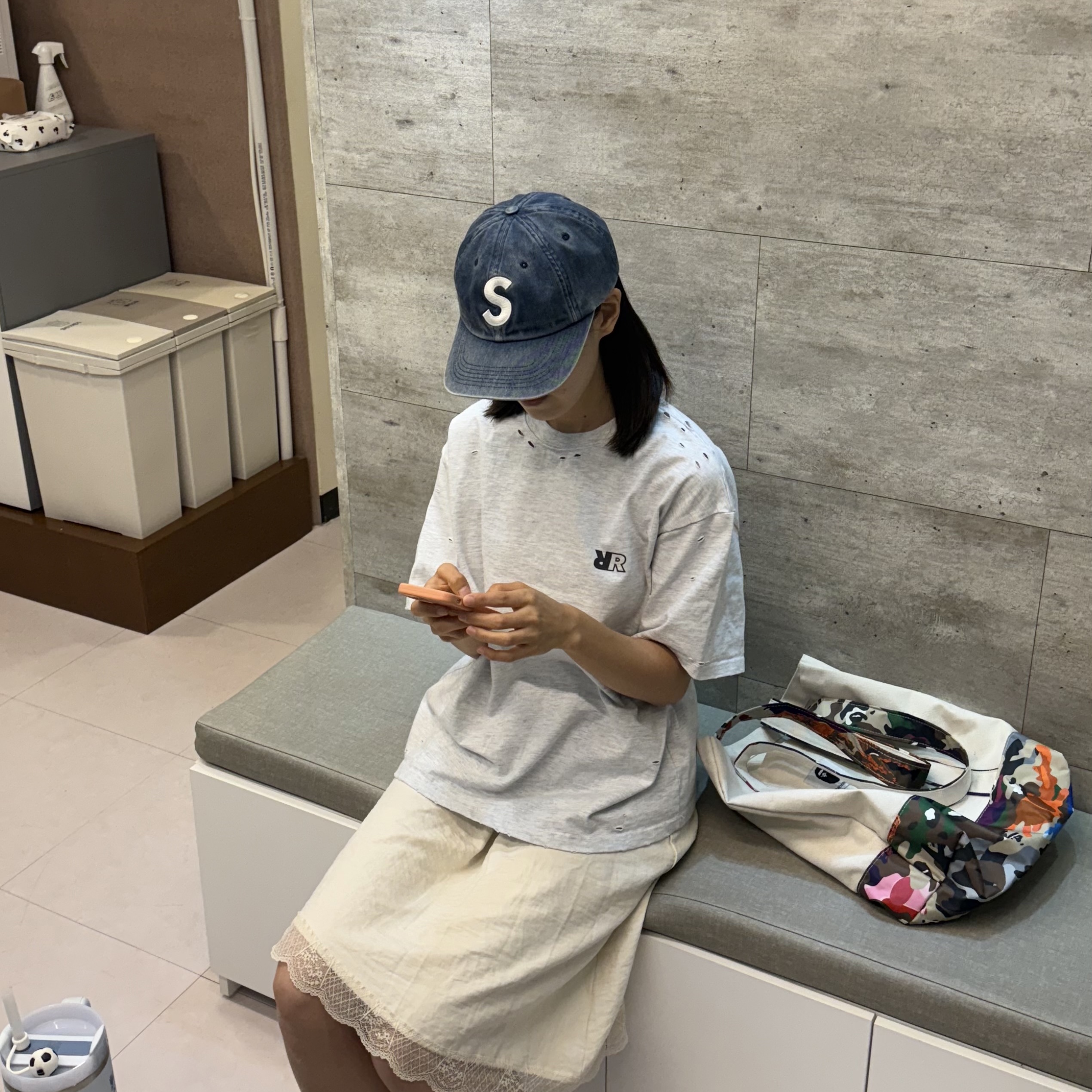 Supreme Pigment Print S Logo 6-Panel Navy - 23FW 착용 스타일 - 1
