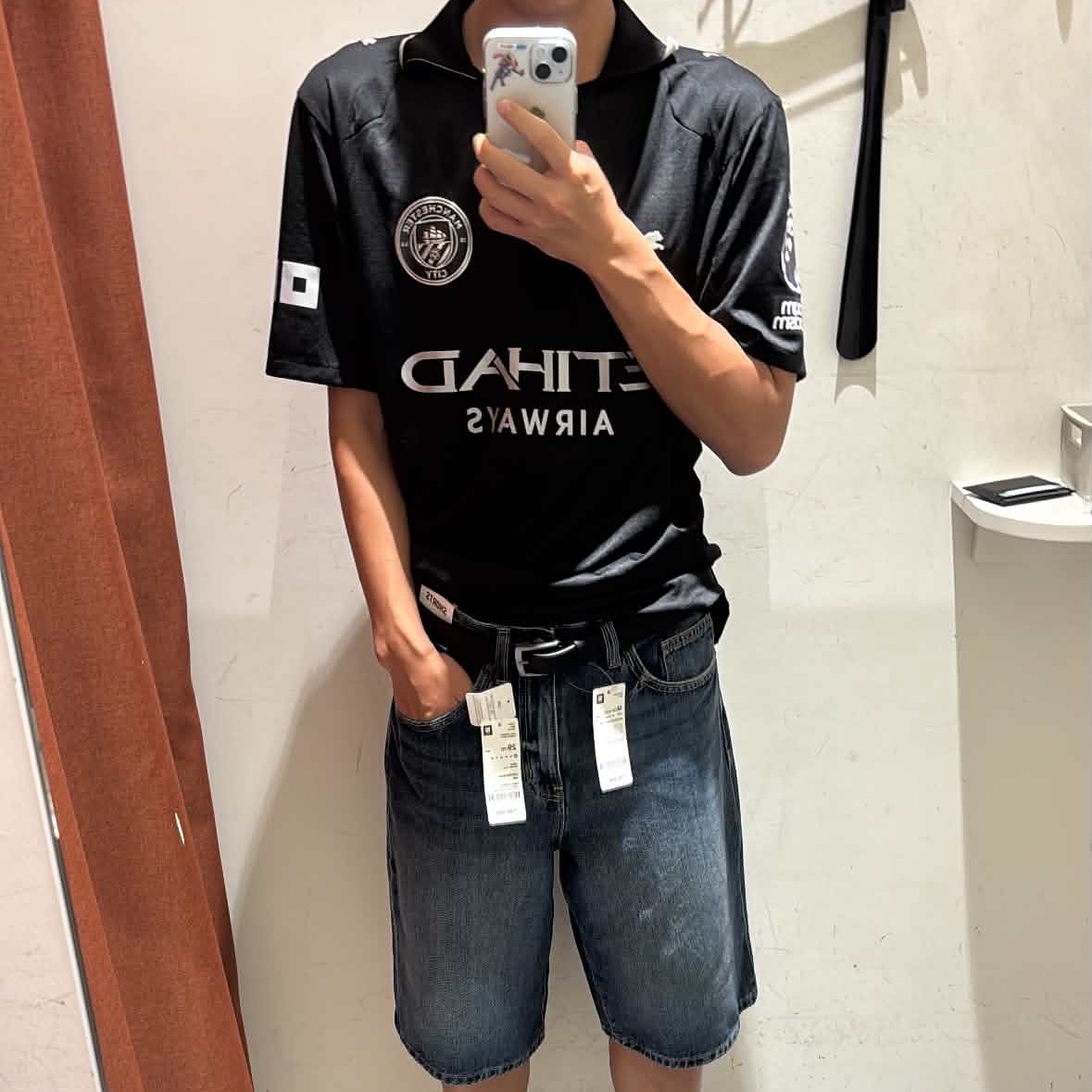 Puma Manchester City 2025/26 Away Replica Jersey Black (Non Marking Ver.) 착용 스타일