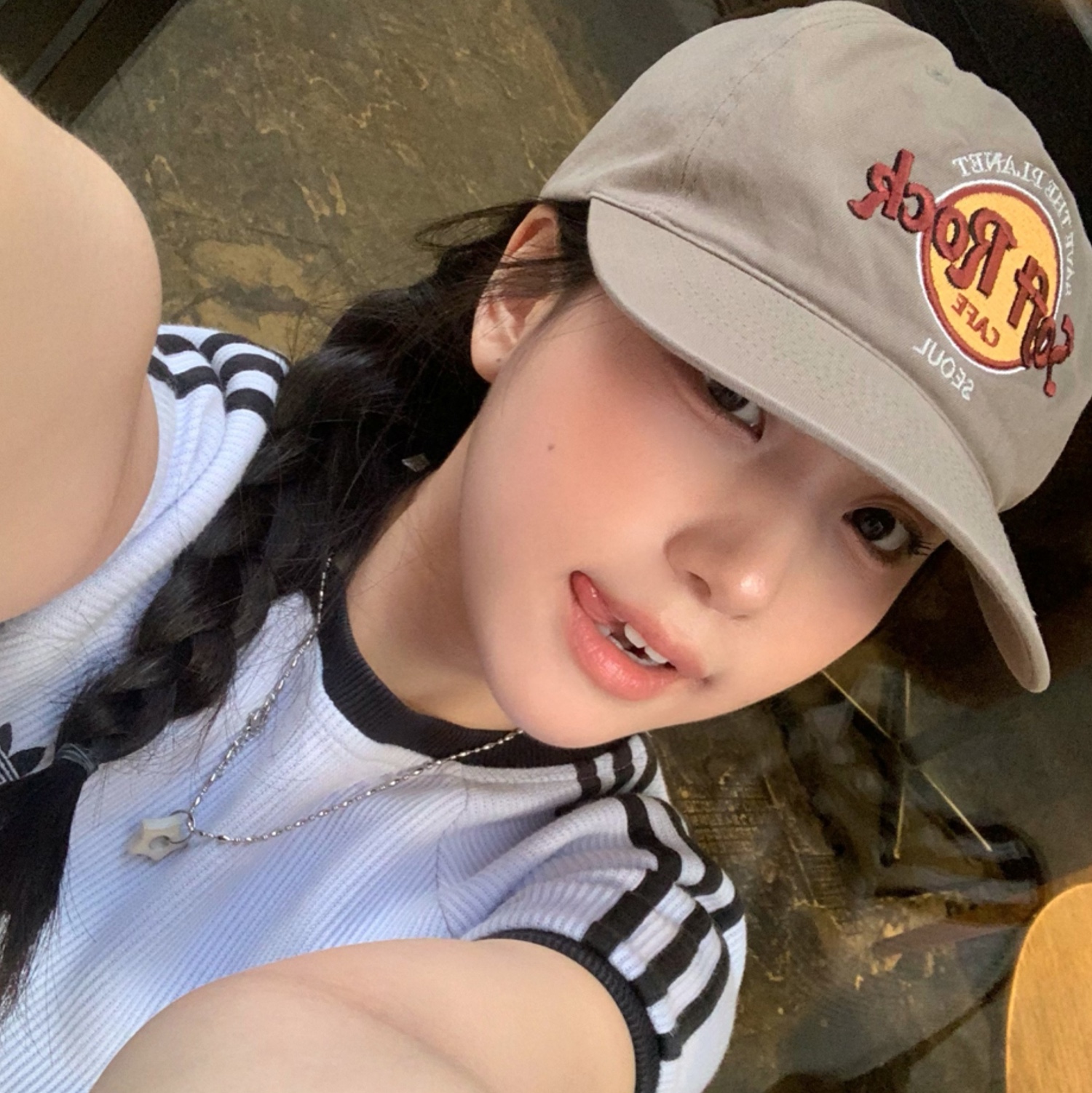 Mascompany Soft Rock Cafe Cap Charcoal 착용 스타일