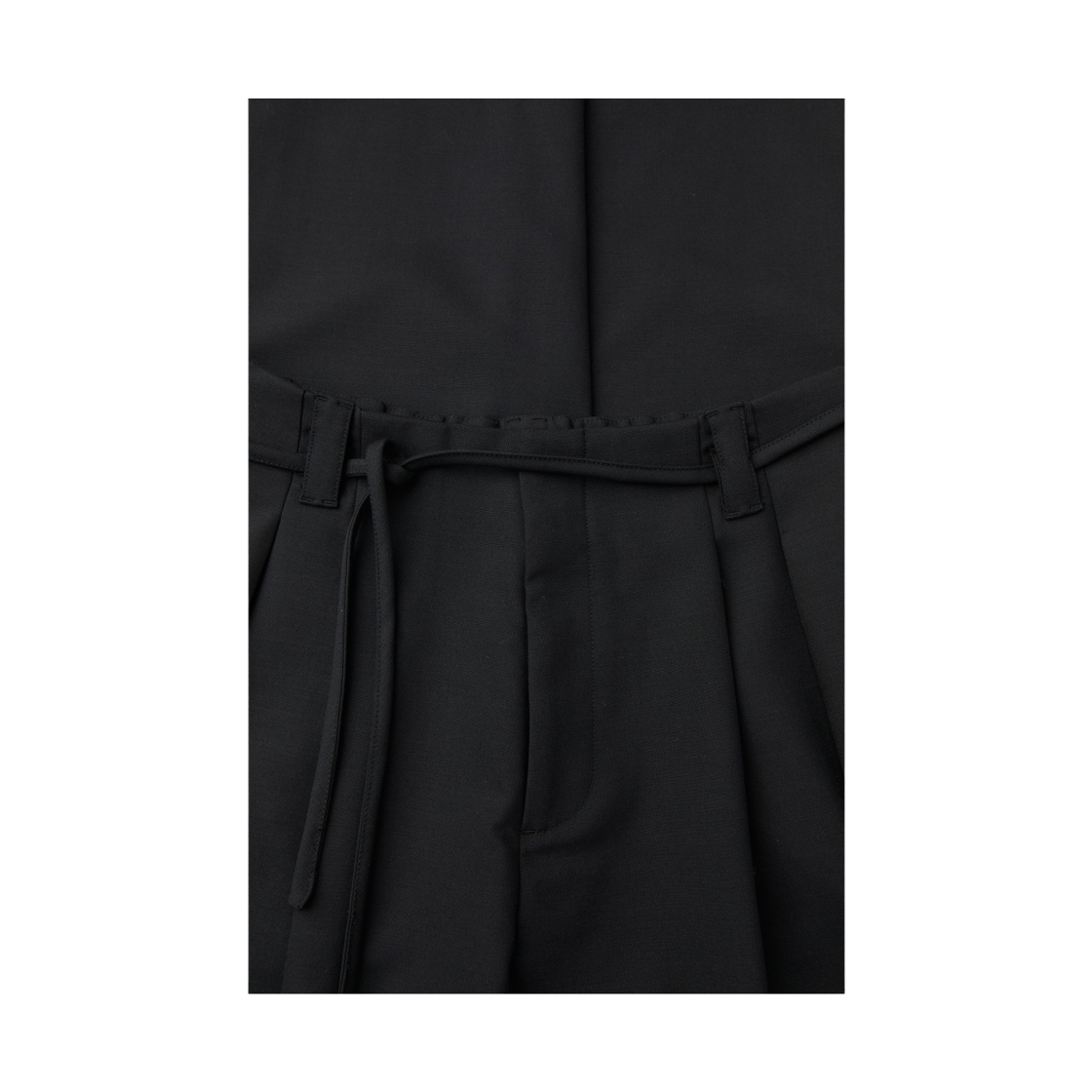 이로 생트 벨티드 투턱 와이드 슬랙스 블랙(Iro Ceint Belted Two-Tuck Wide Slacks Black) - 4