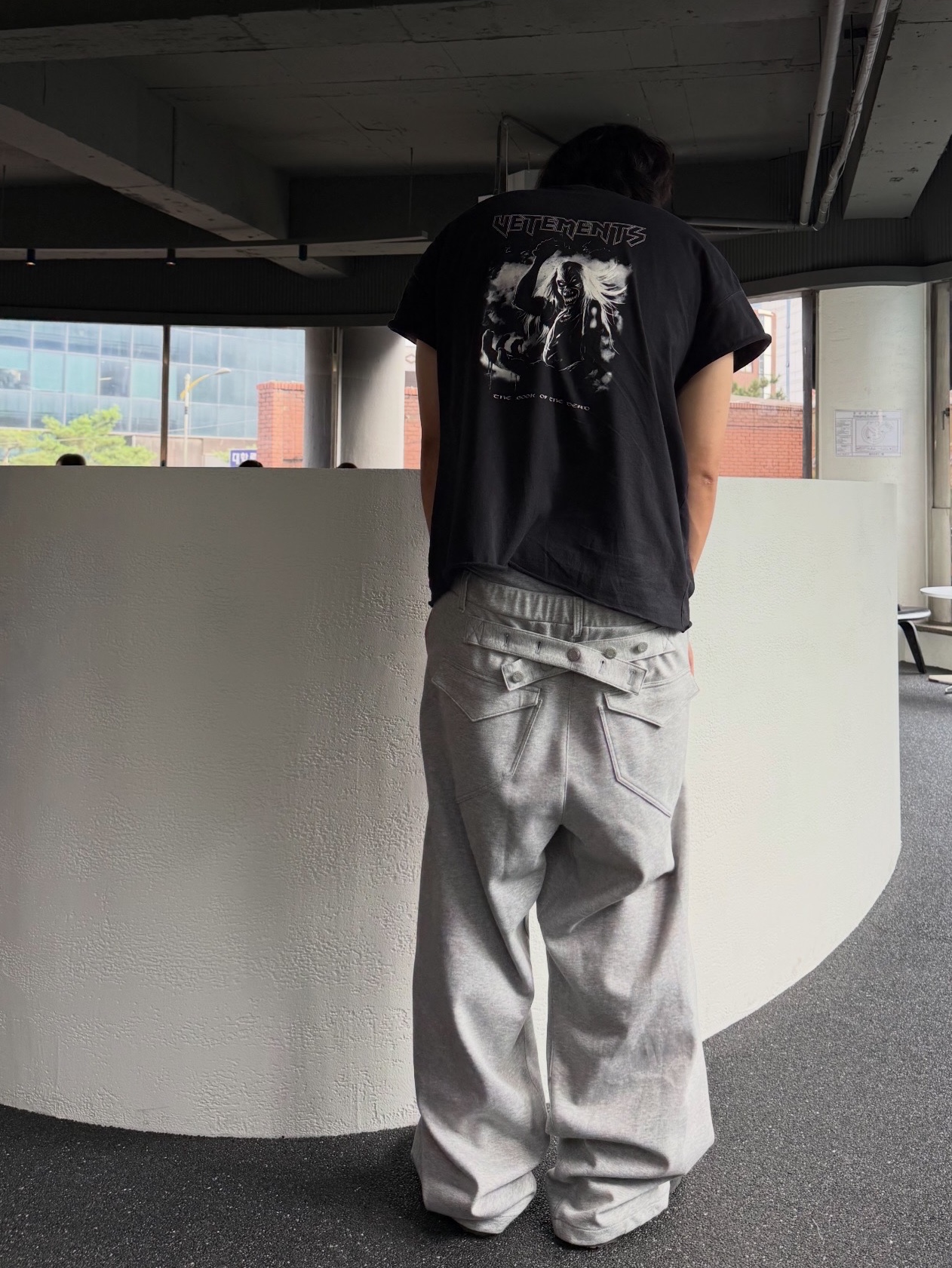 Khak. Engineered Sweatpants In Cotton Jersey Melange 착용 스타일 - 1