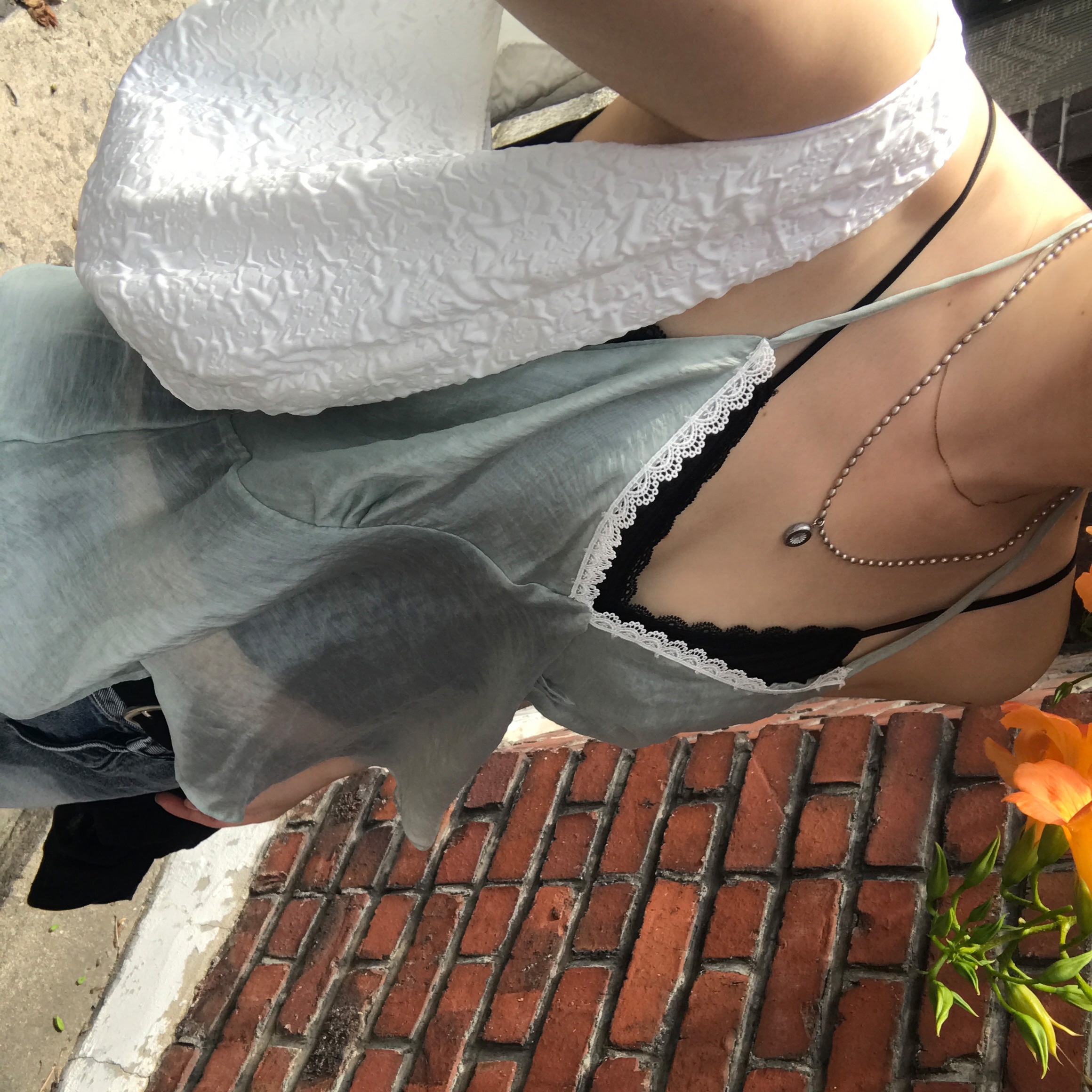 Riomeu Sepia oval chain necklace 착용 스타일 - 1