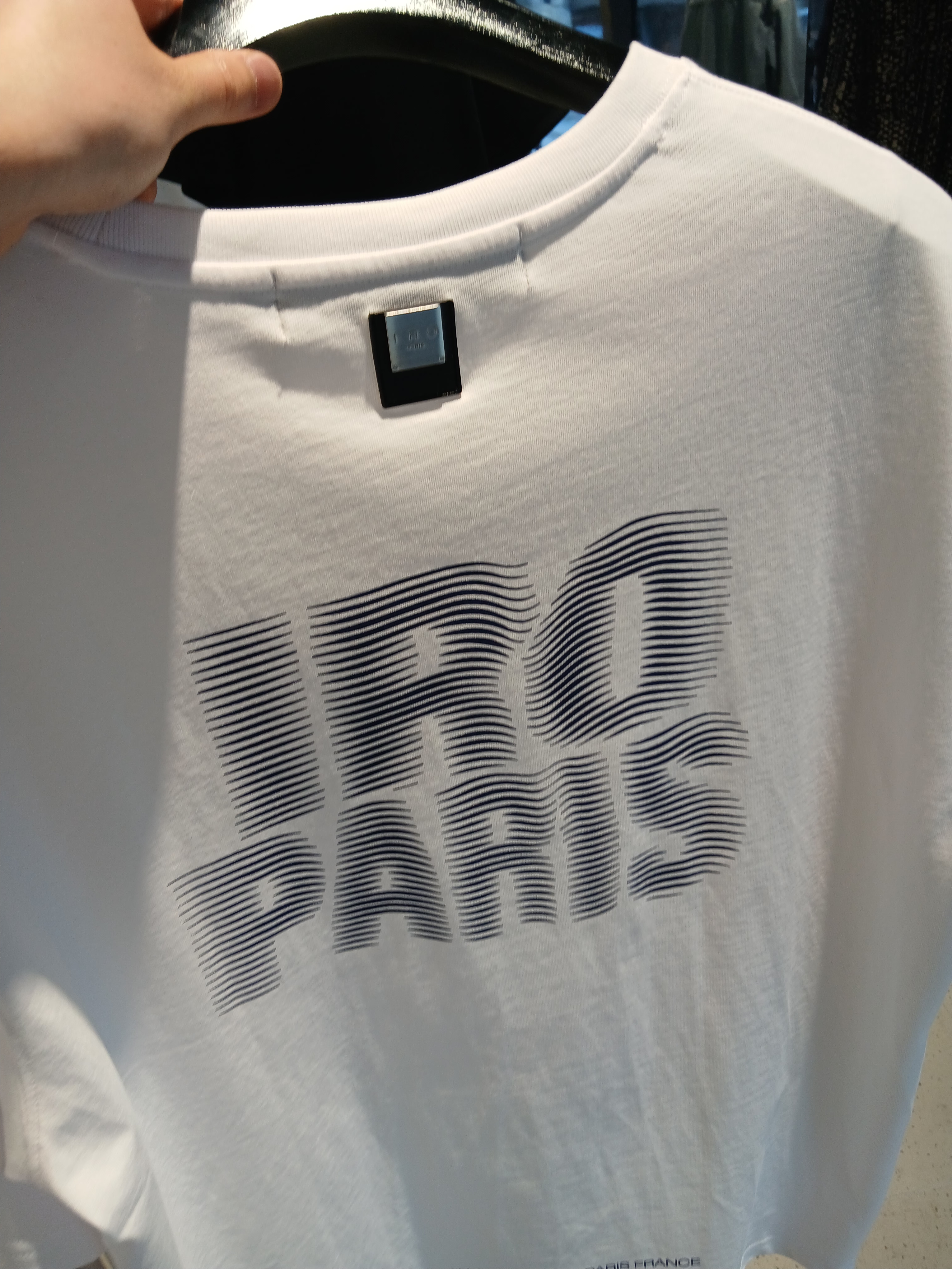 Iro Troyes Iro Logo Embroidery Washed Denim Ball Cap Blue, Iro Essential Cotton Logo Ball Cap Black 착용 스타일 - 3
