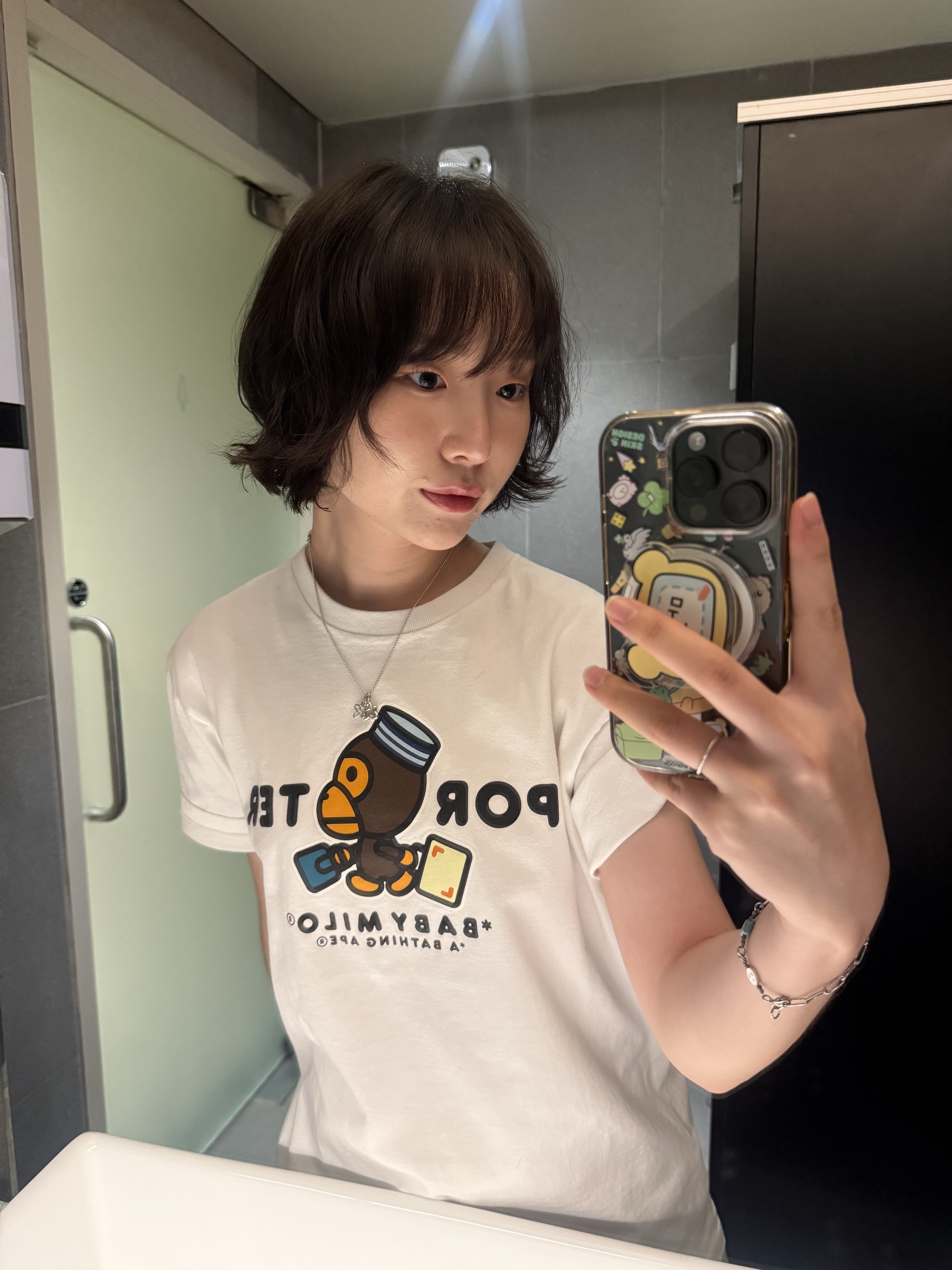 BAPE x Porter Baby Milo T-Shirt White, Onitsuka Tiger Serrano Kelp Birch 착용 스타일 - 2