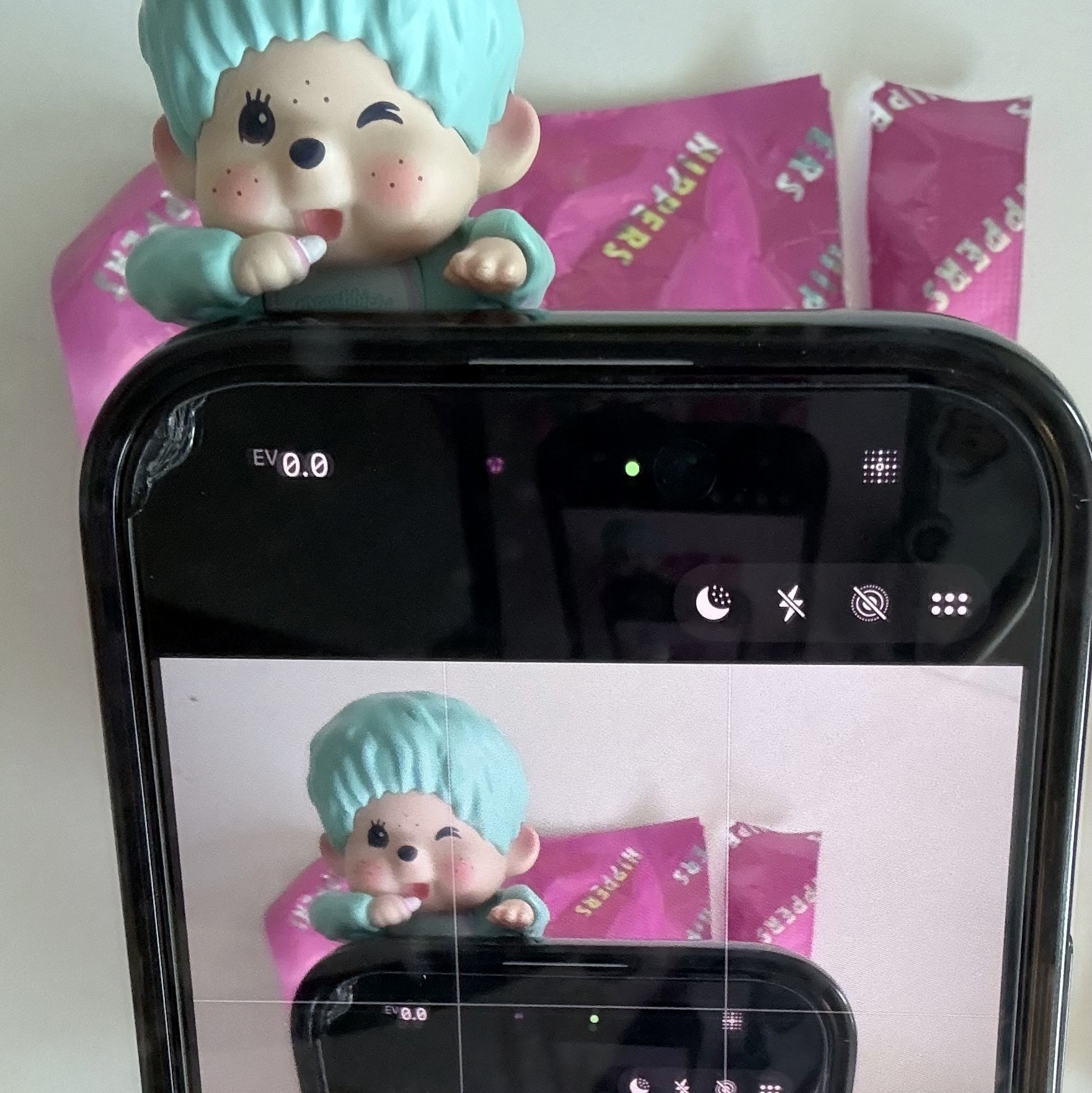 Sonny Angel x Monchhichi Colors Wink Series Hippers Sealed Case (1 Blind Box) 착용 스타일 - 1
