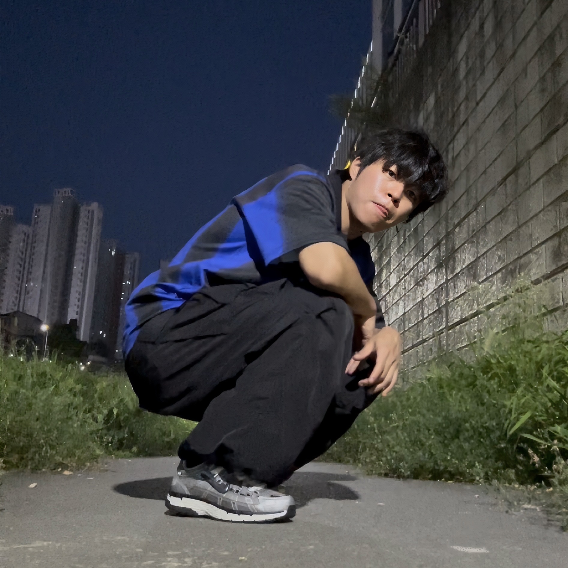 Nike P-6000 Metallic Silver 착용 스타일 - 1