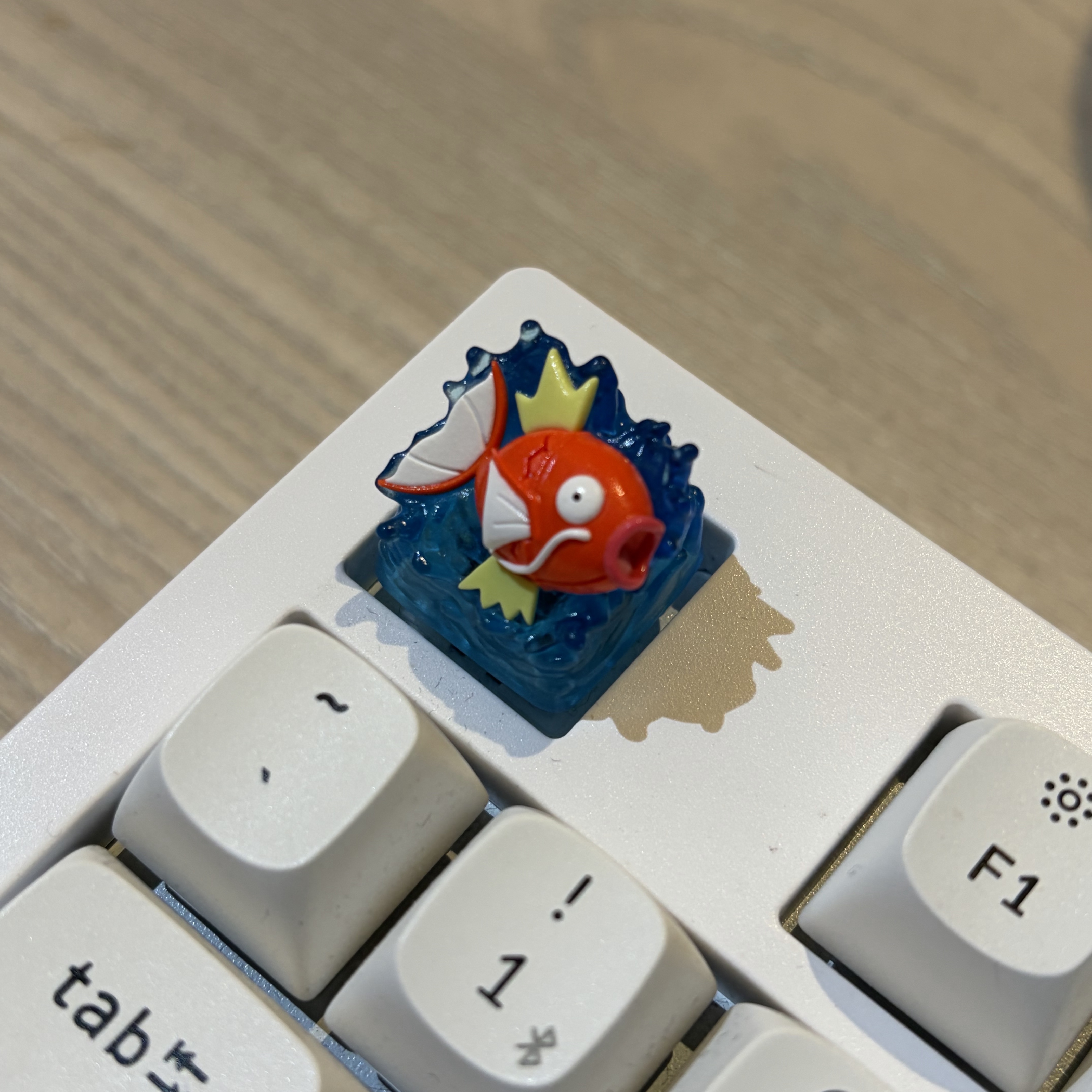Pokemon Magikarp Keycap Sealed Case (1 Blind Box) 착용 스타일
