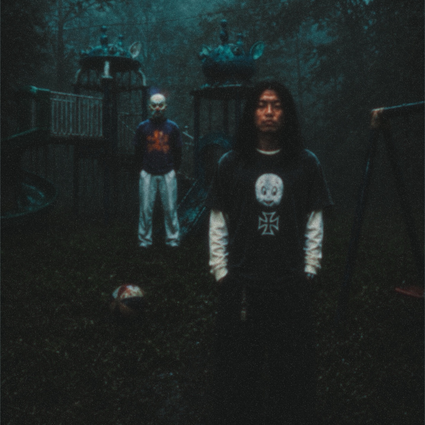 Heavy Rain Vintage Processing "Ghost" Printing T-Shirt, Heavy Rain Vintage Processed "Bear Doll" Printing T-Shirt 착용 스타일