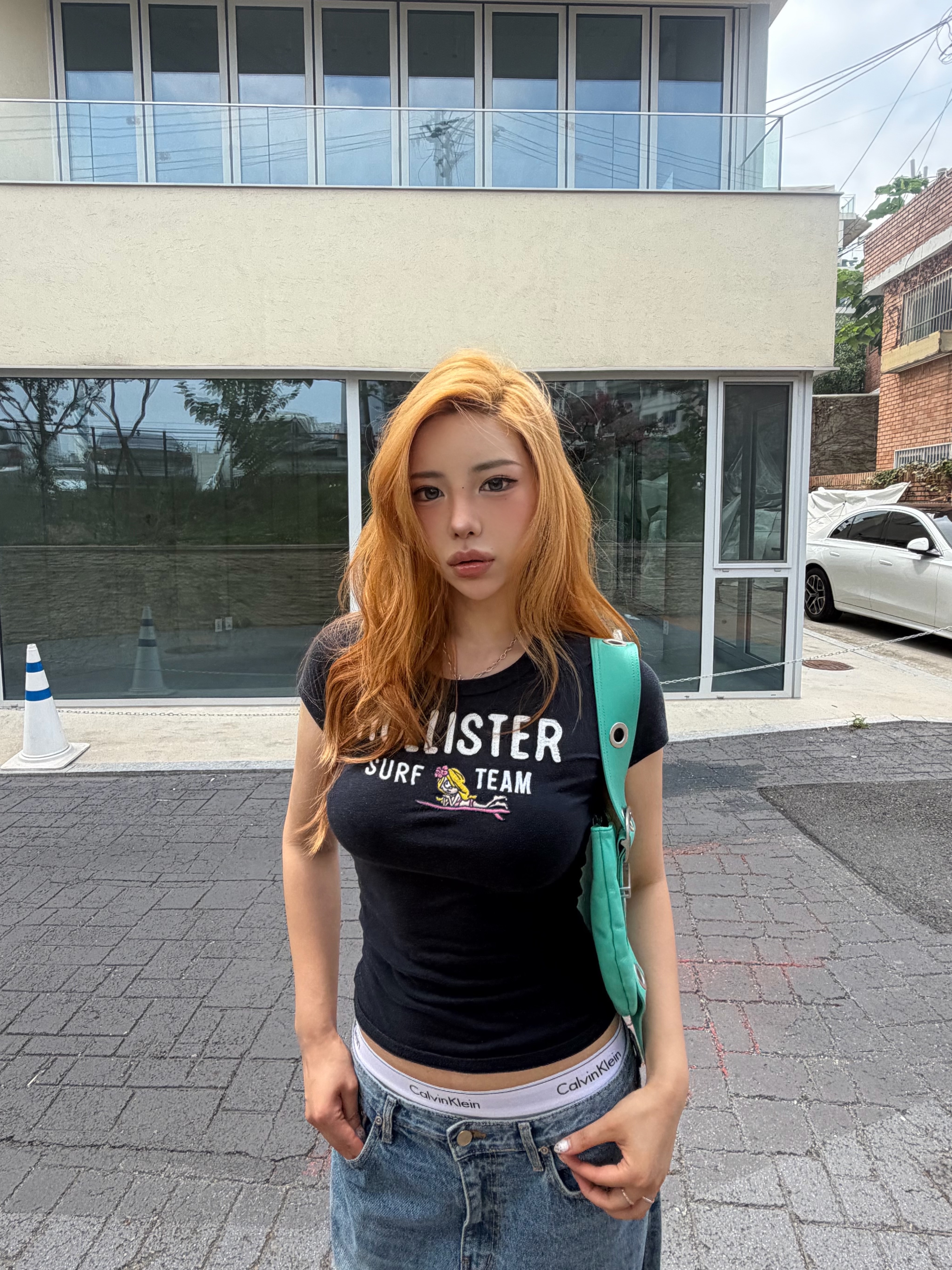 Vacant Archive Bella Mini Shoulder Bag Teal Blue, (W) Calvin Klein Modern Cotton Thong Black 착용 스타일 - 2