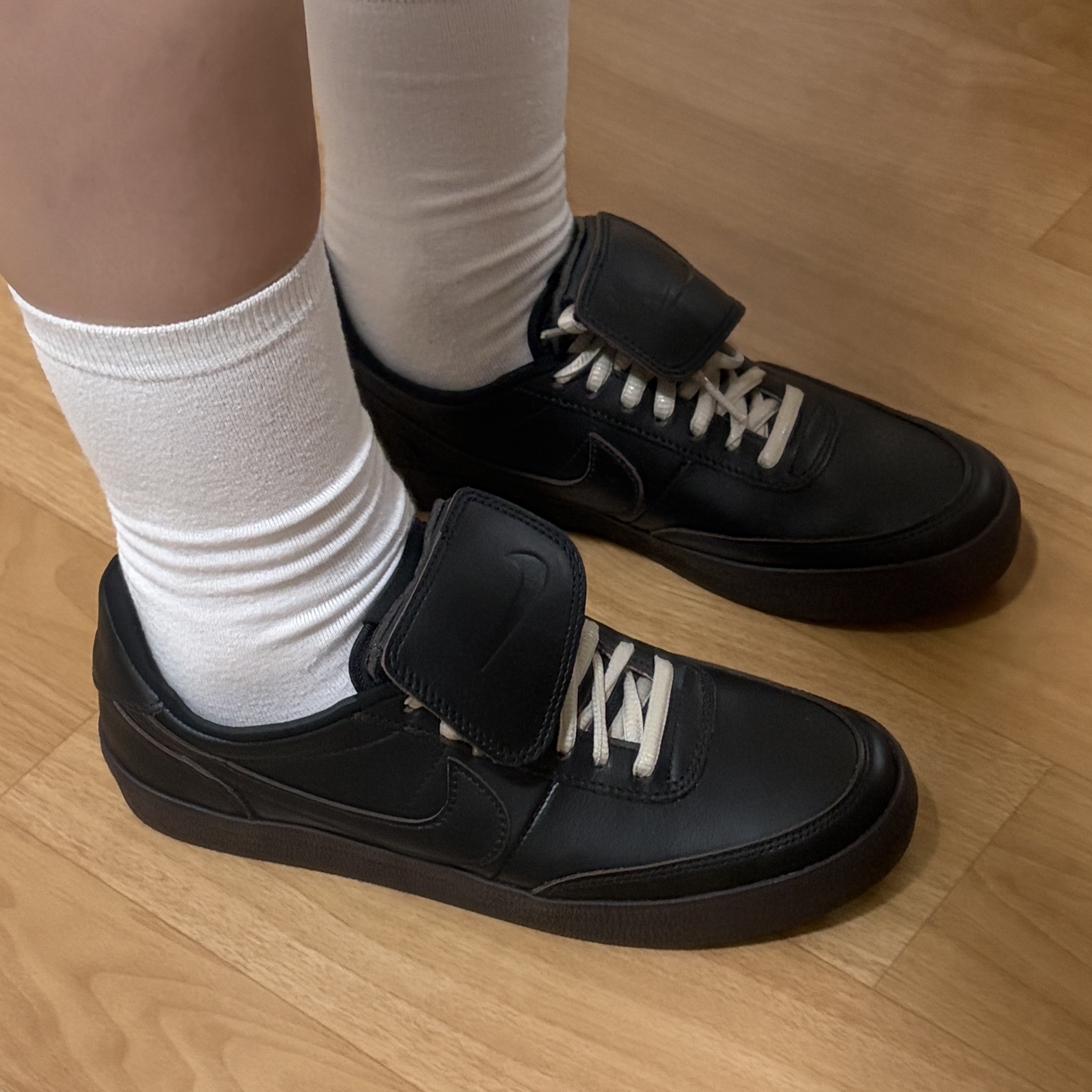 Nike Killshot 2 Premium Black Velvet Brown 착용 스타일 - 2