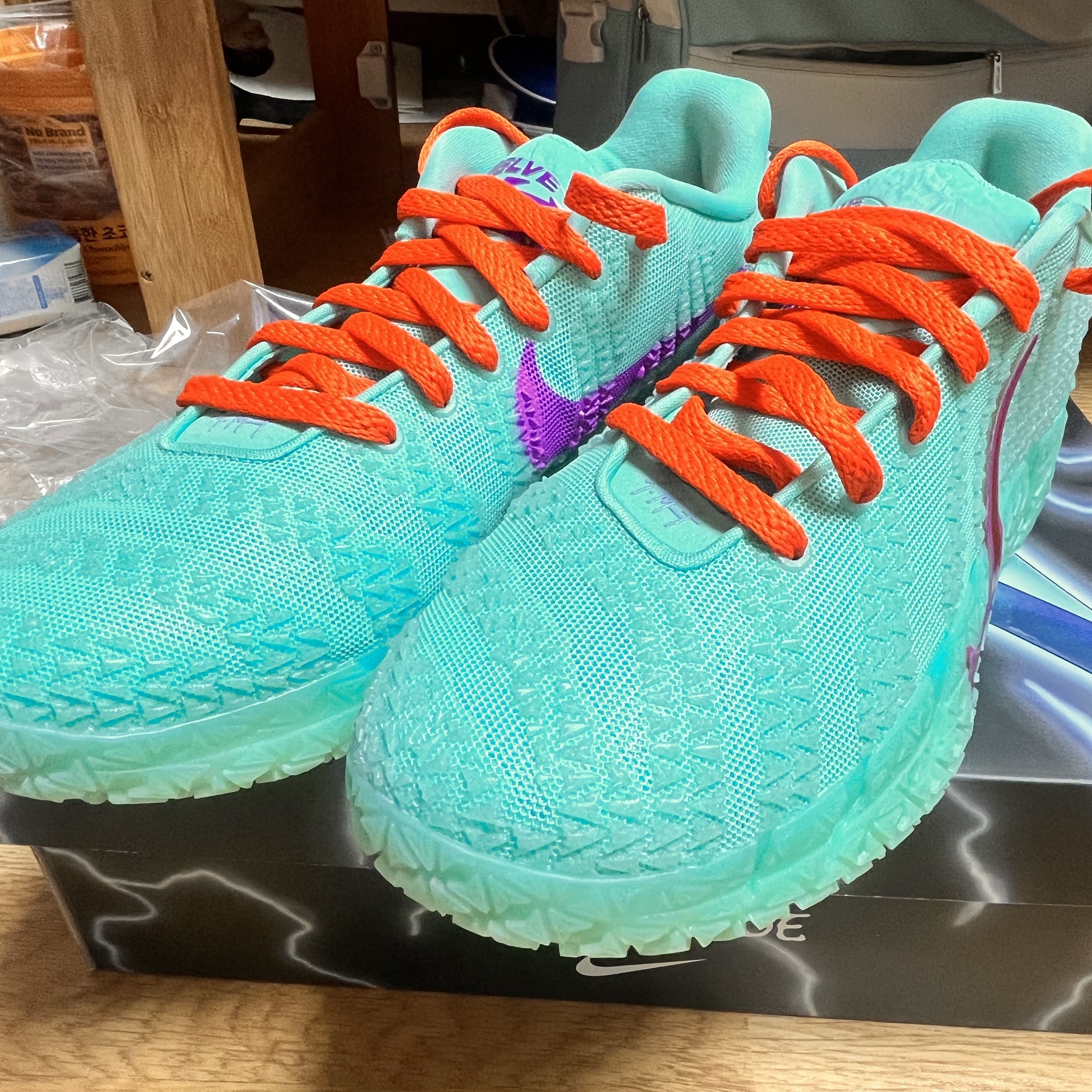Nike Ja 3 EP Twelve Time Bleached Turquoise Safety Orange 착용 스타일 - 4