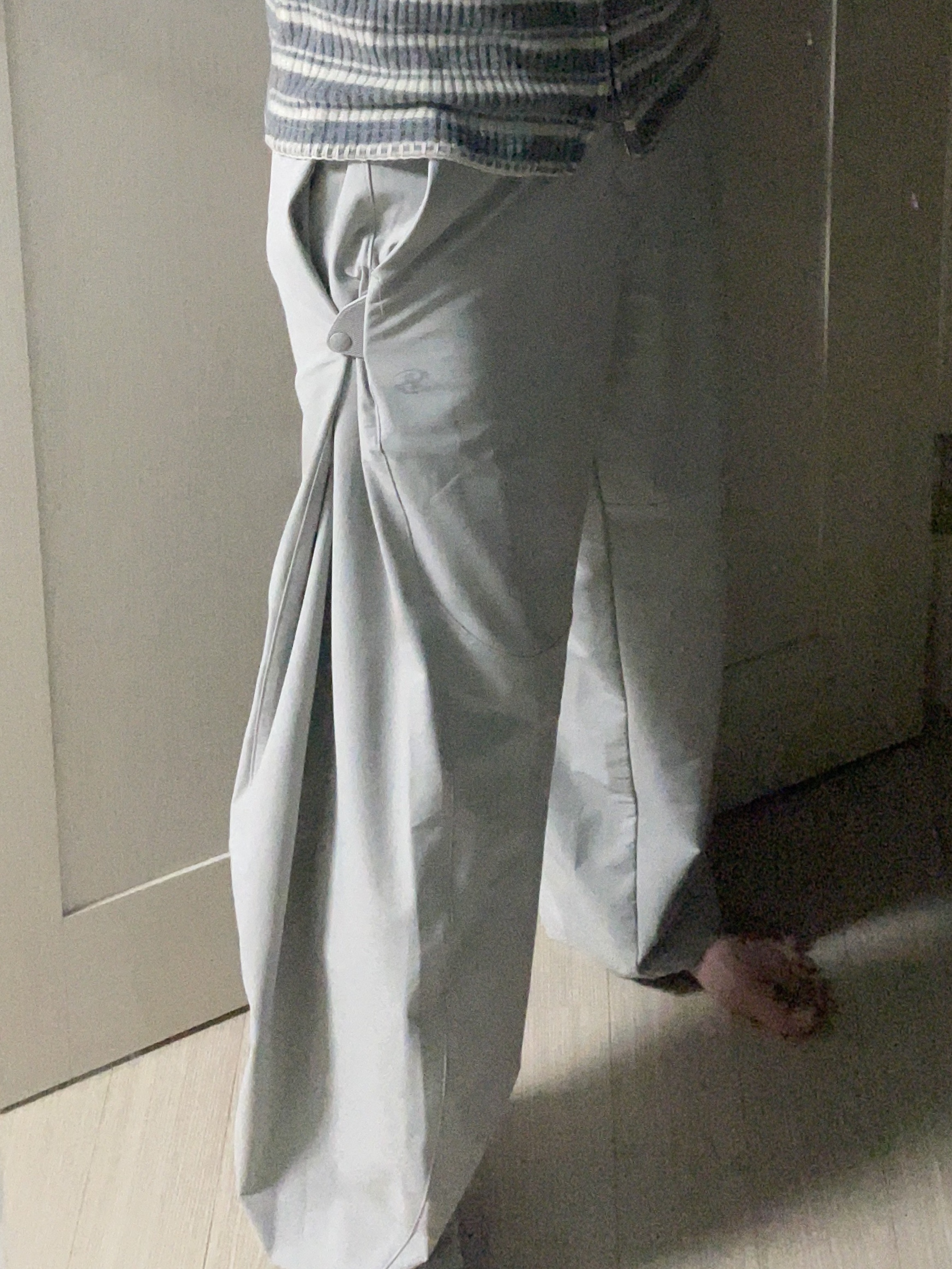 Sansan Gear Side Snap Pants V2 Light Grey - 23FW 착용 스타일