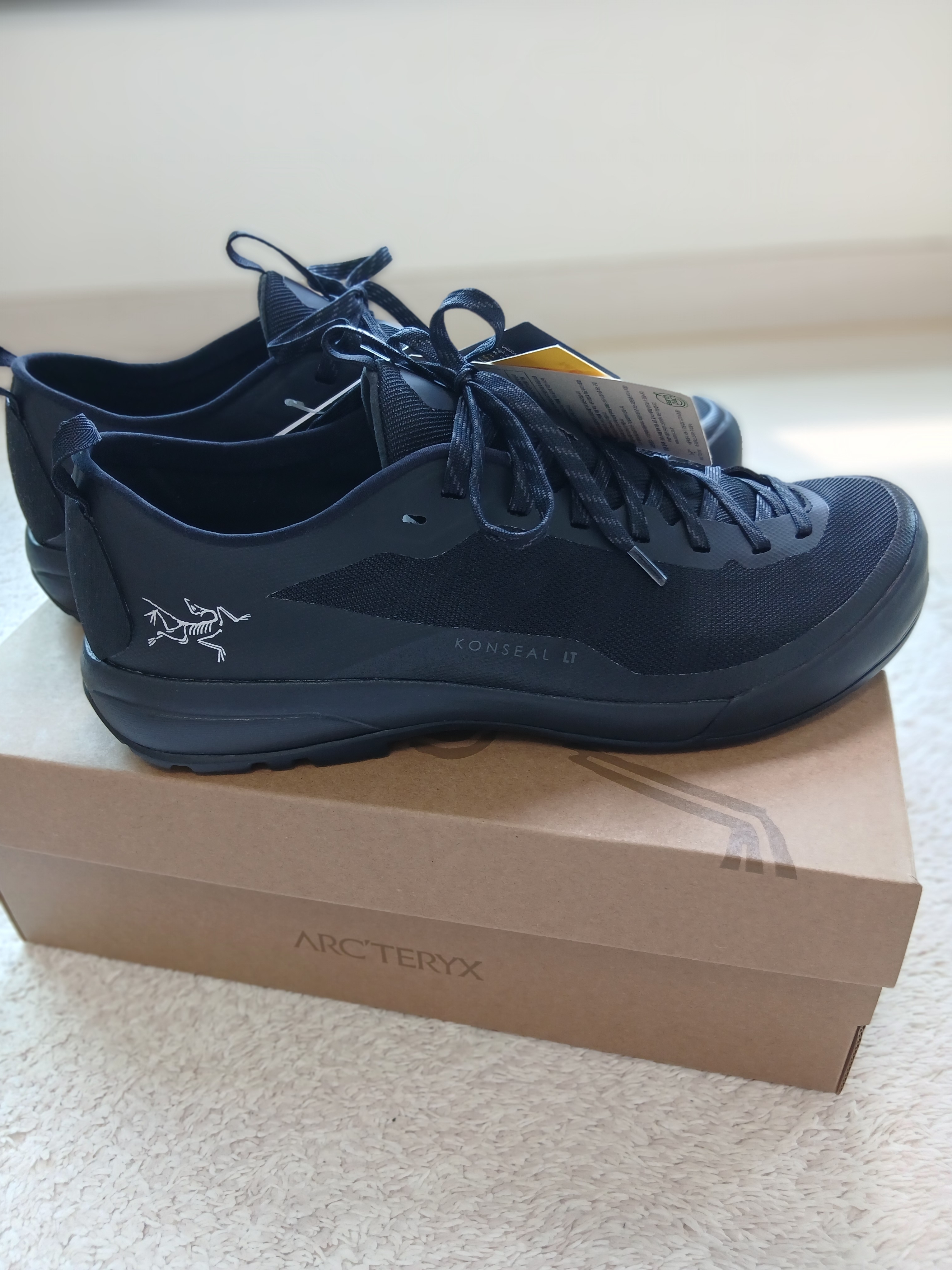 Arc'teryx Konseal LT Black, (W) Arc'teryx Konseal LT Black 착용 스타일 - 9